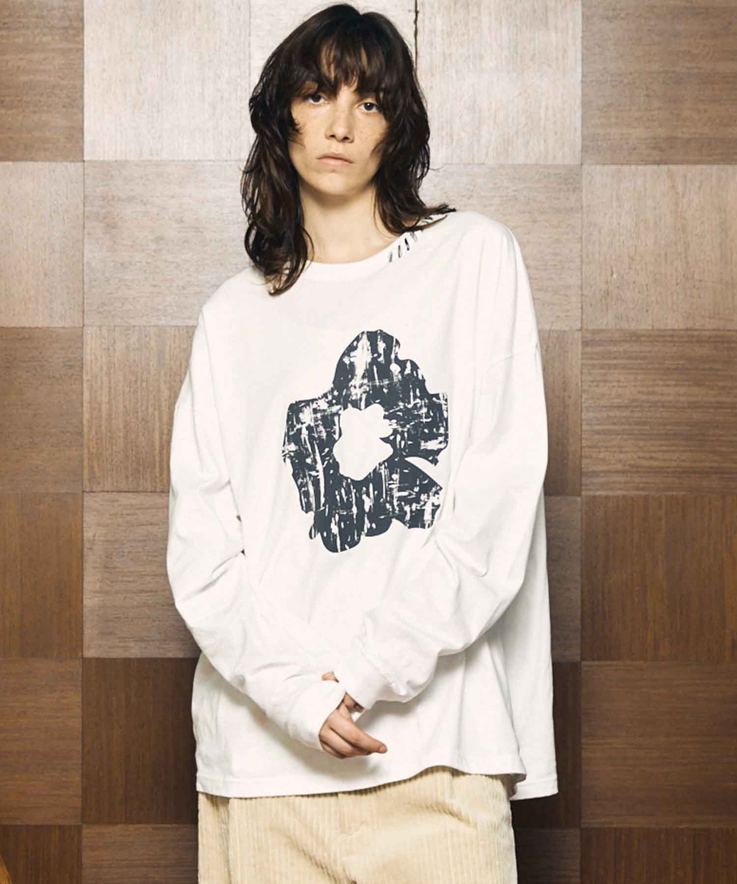 Nuance Graphics Hand Stitching Long Sleeve TEE