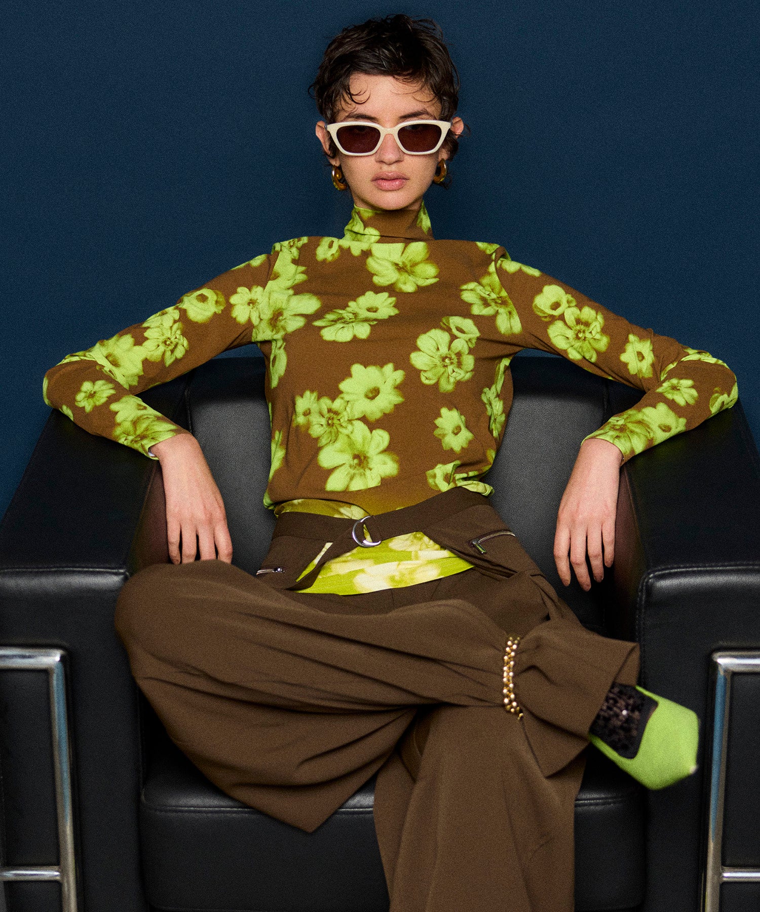 Gradient Turtle Flower Top