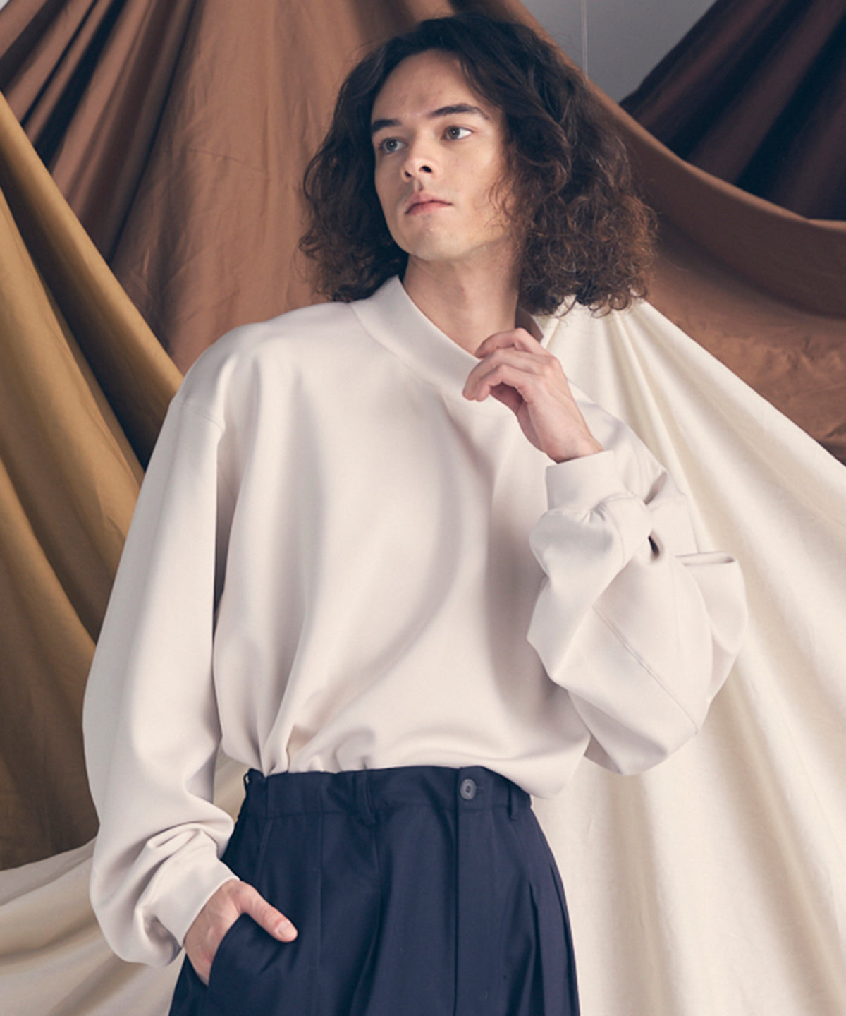 【25AW PRE-ORDER】Nuance Graphics Hand Stitching Long Sleeve TEE