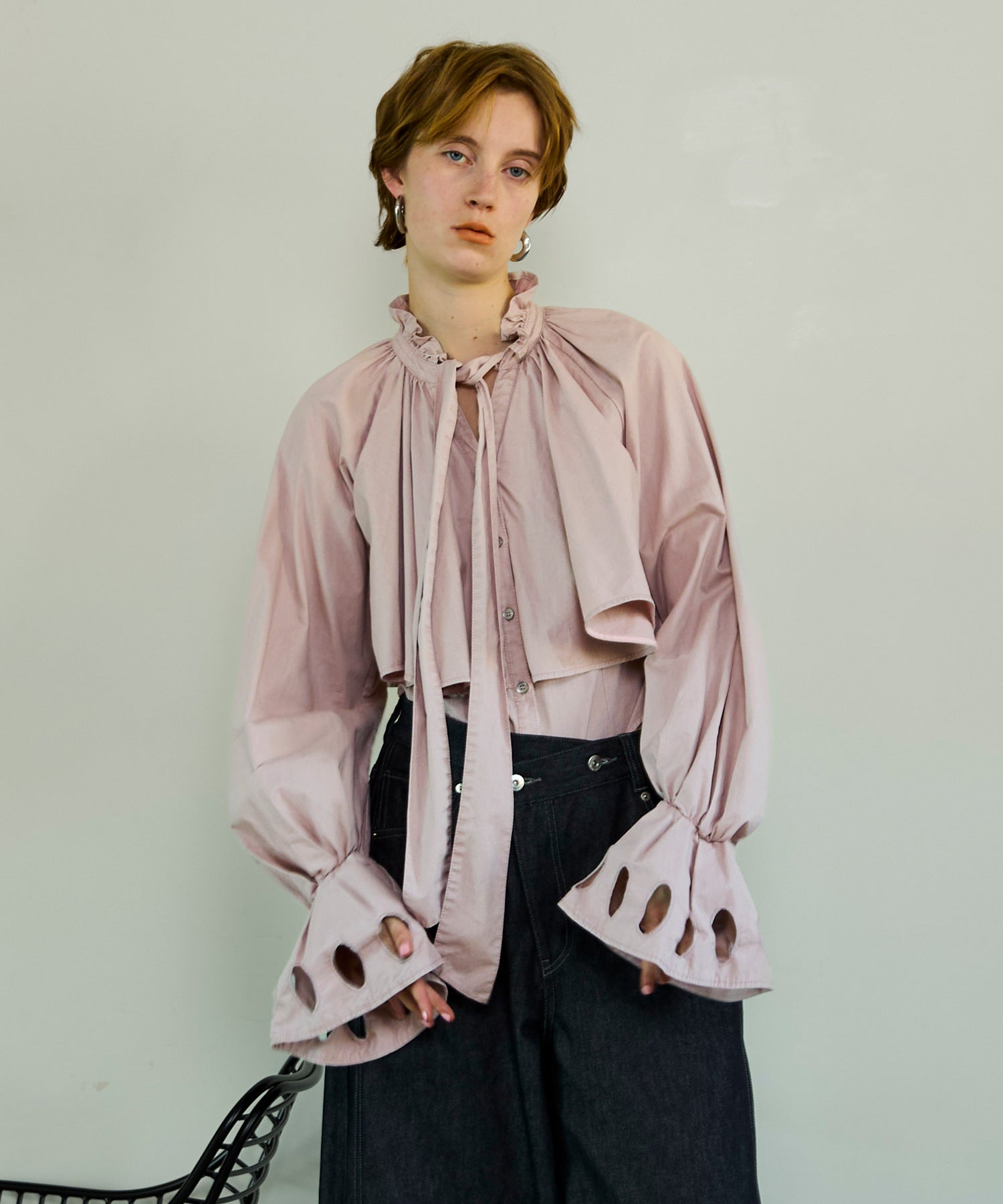 つんページ Ruffle Shirt Bodysuit