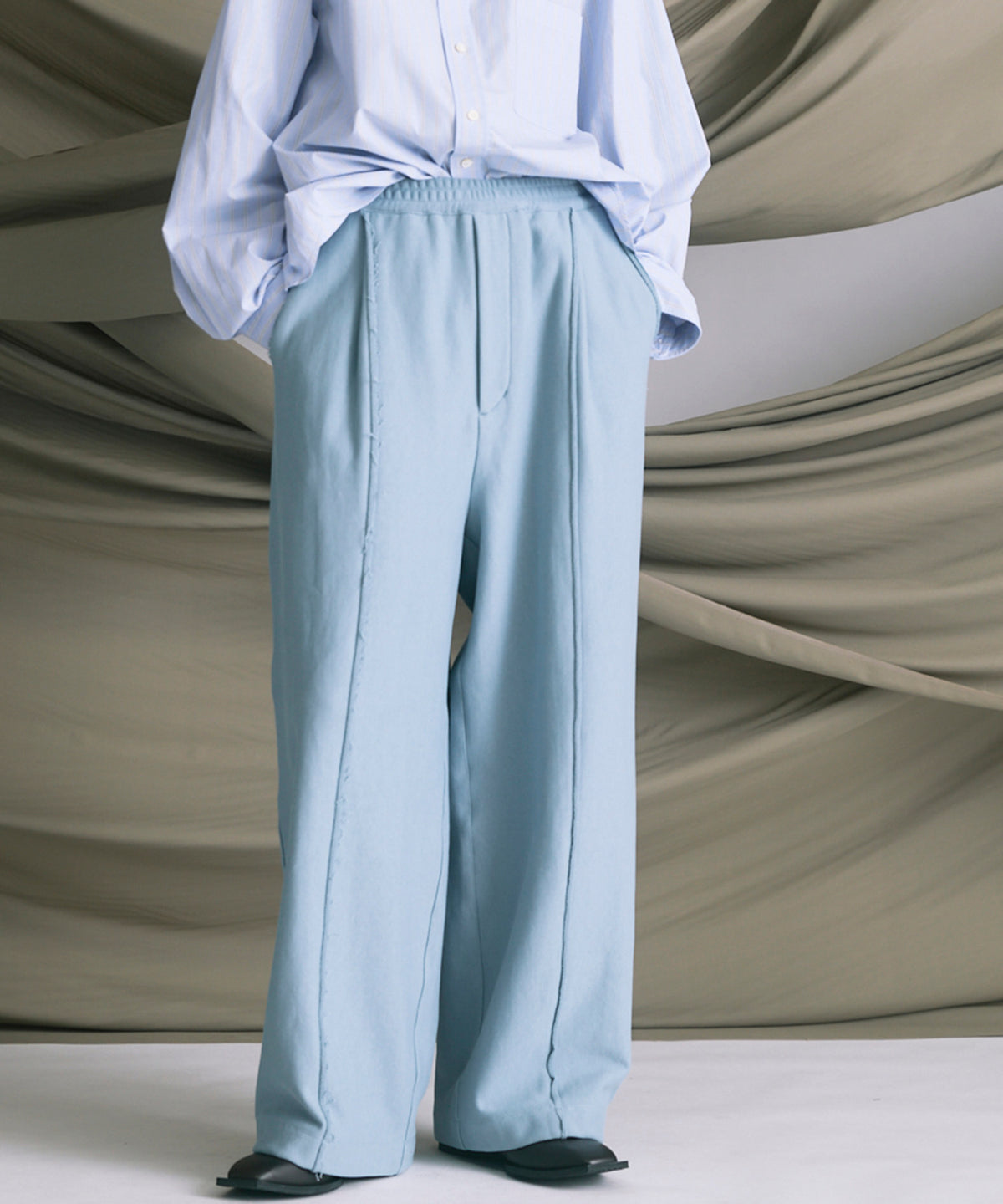 【26ss PRE-ORDER】Flower Patchwork Vintage Like Easy Sweat Pants