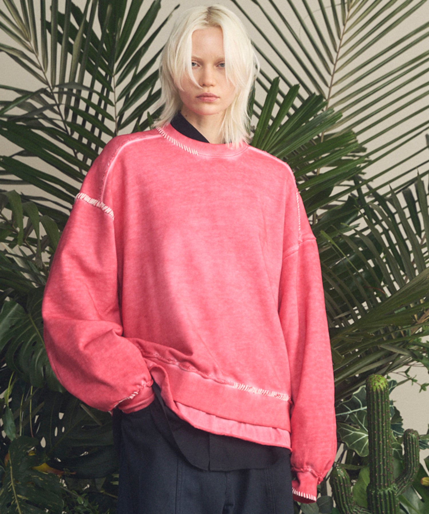 グリード  heavy sweat pullover Heavy-Weight Sweat Embroidery Damage Over-Dye Crew Neck Pullover