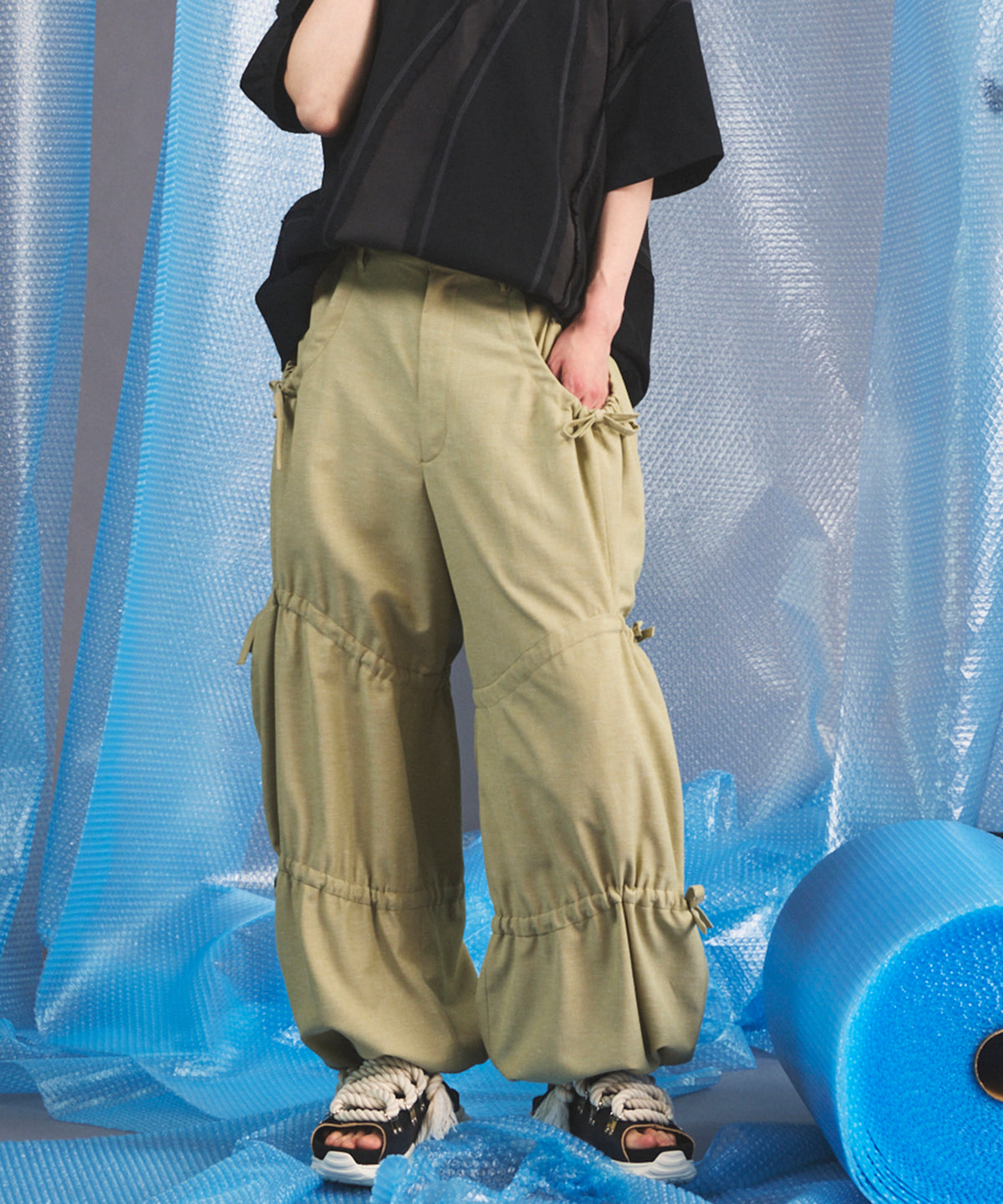 【26SS PRE-ORDER】Airy Striped Gabardine Prime-Wide Two-tuck Pants