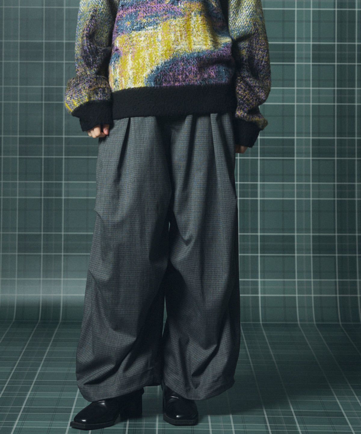 Banana Curve Silhouette Prime-Wide Cargo Trousers
