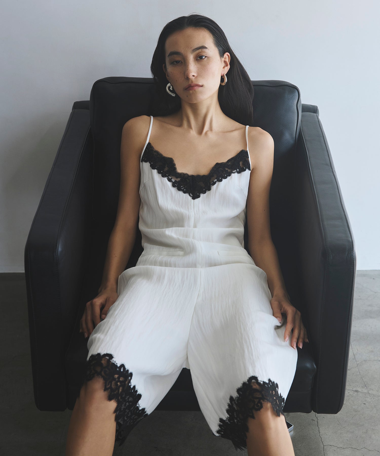 2026Summer PRE-ORDER】Lace Trim Short Jumpsuit