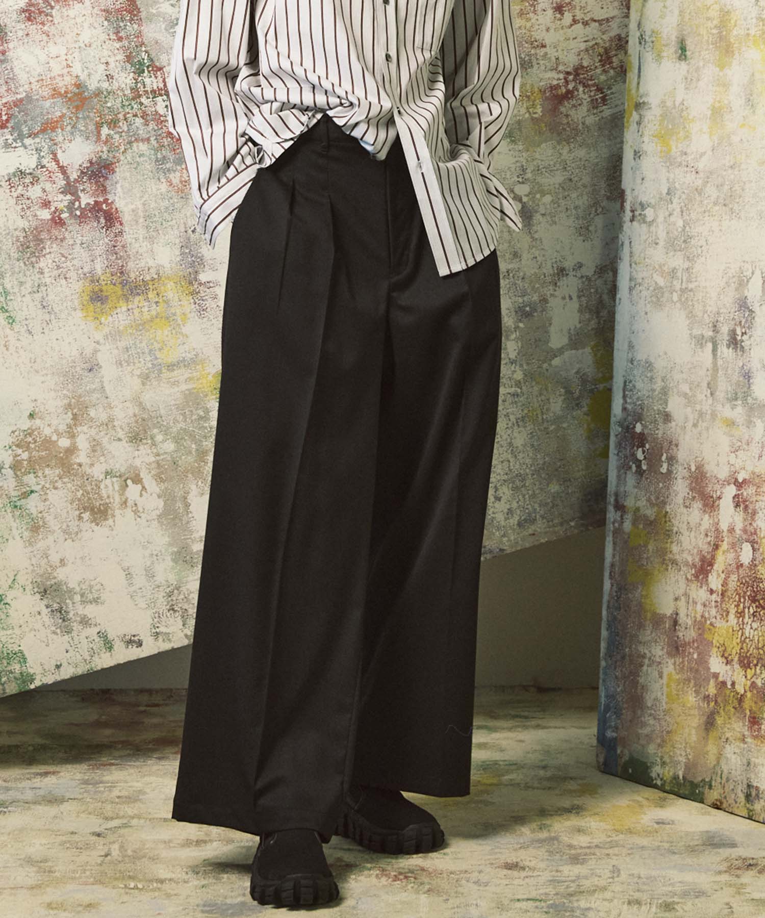 Wool Mix Smooth Continuous Tow-Tuck Wide Pants