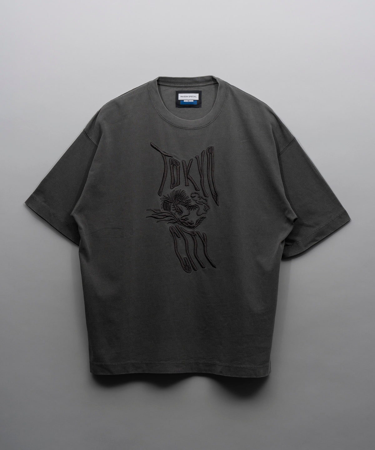 【24SS PRE-ORDER】「TOKYO CITY」Dragon Embroidery Prime-Over Pigment Crew Neck T-shirt