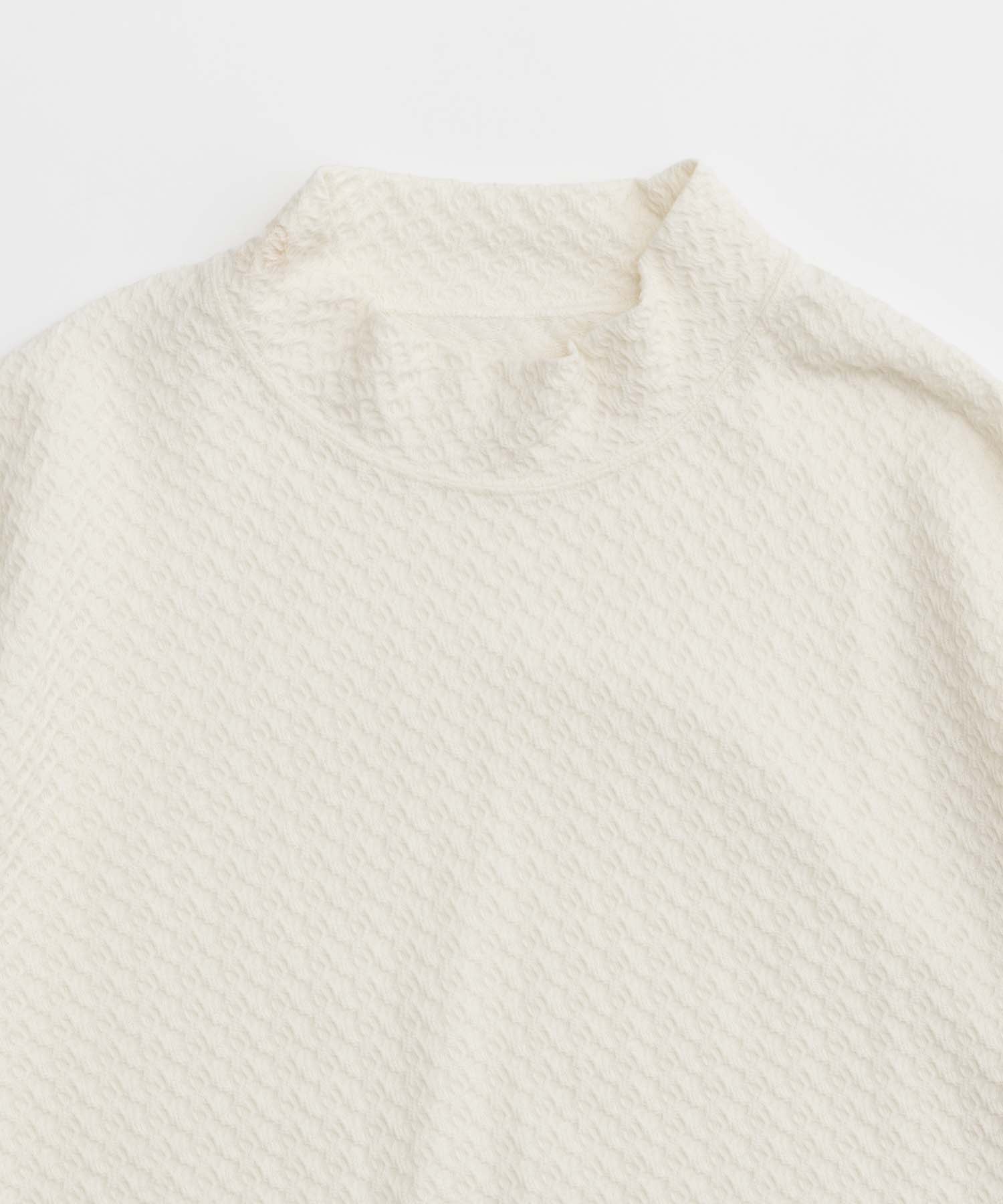 【SALE】Shirring Jacquard Prime-Over Mock Neck Long Sleeve T-Shirt