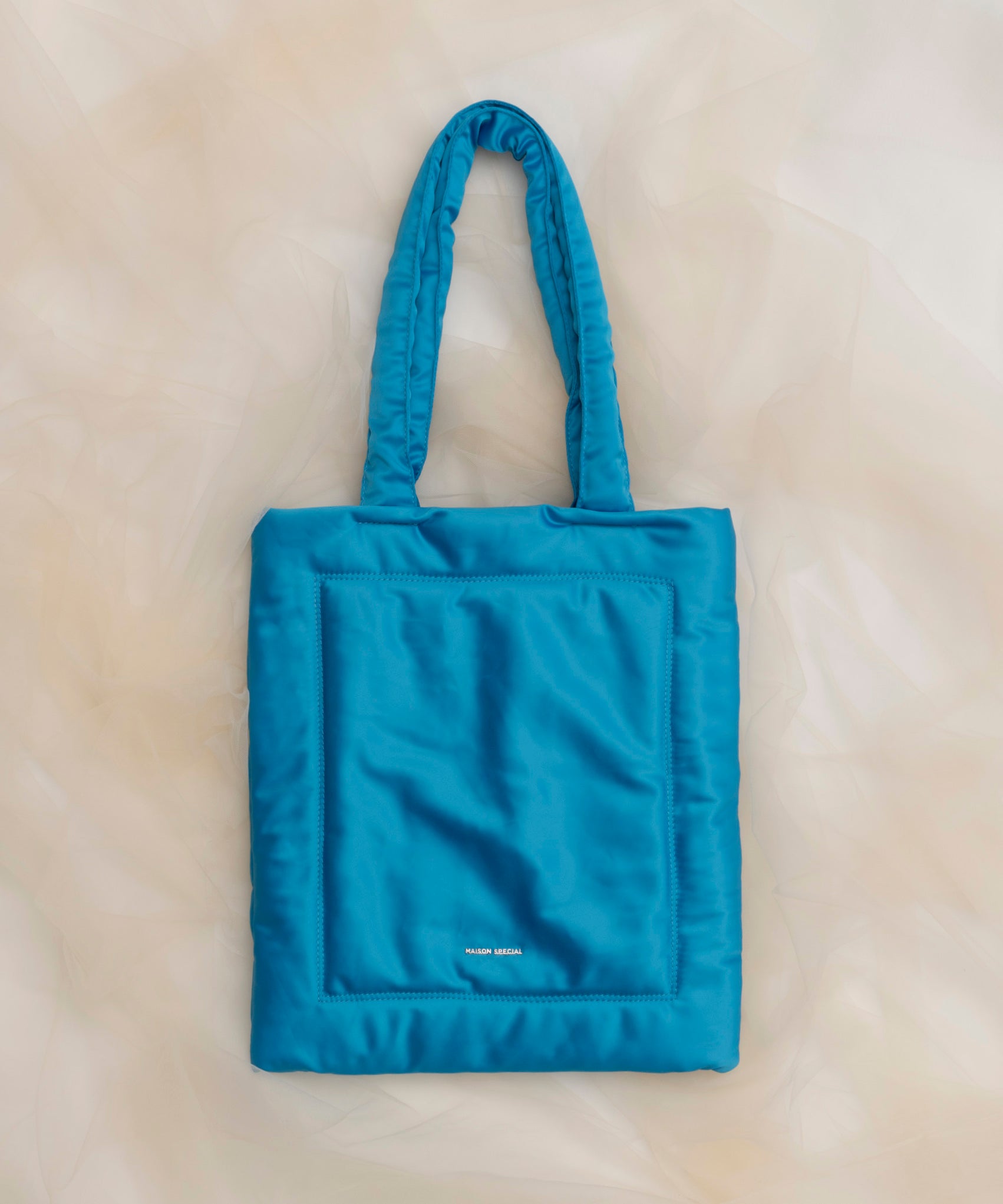PRE-ORDER】Multi-Fabric Puffer Tote Bag