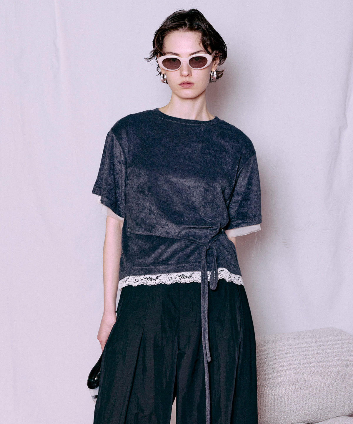 【PRE-ORDER】2WAY Lace Trim Pile T-Shirt