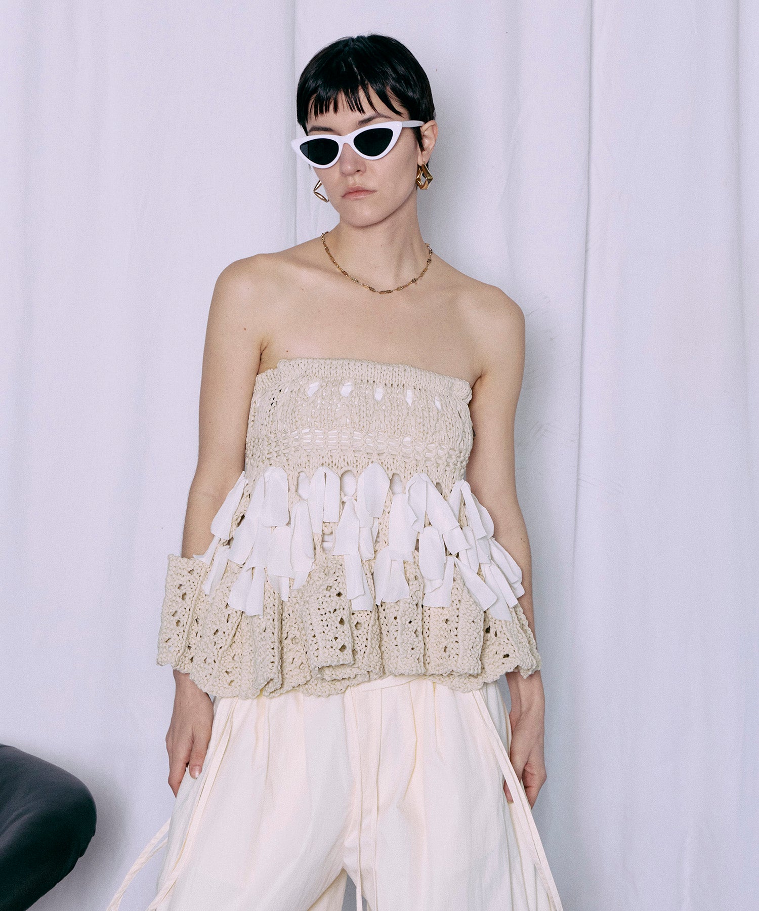 トップス Ameri PEPLUM FLARE BUSTIER KNIT Ameri（アメリ）の「PEPLUM FLARE BUSTIER KNIT（ニット/セーター