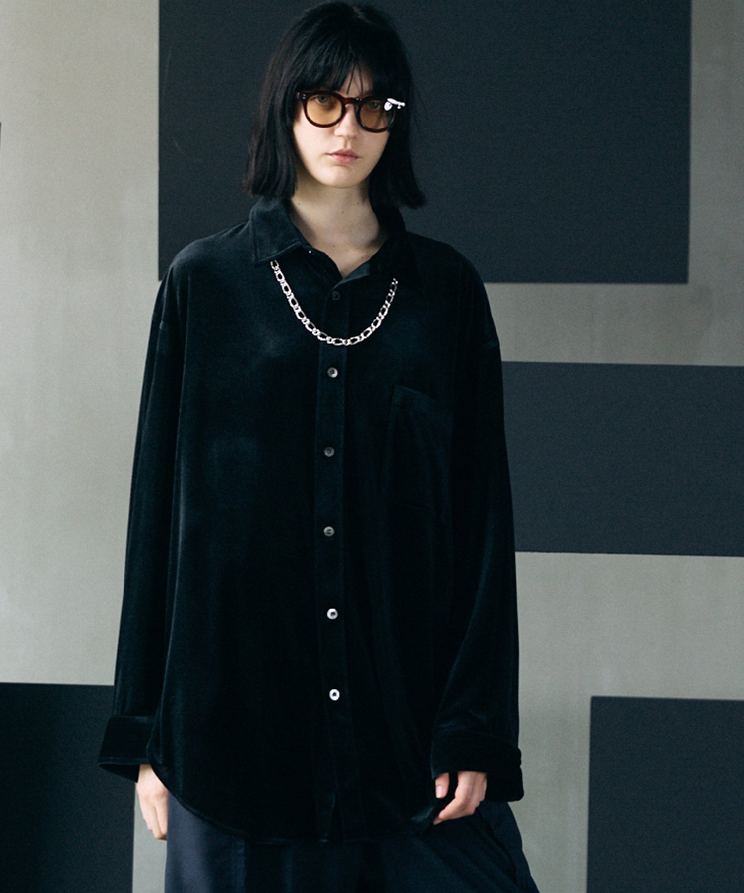 26AW PRE-ORDER】Glossy Velour Prime-Over Long Sleeve Shirt Coat