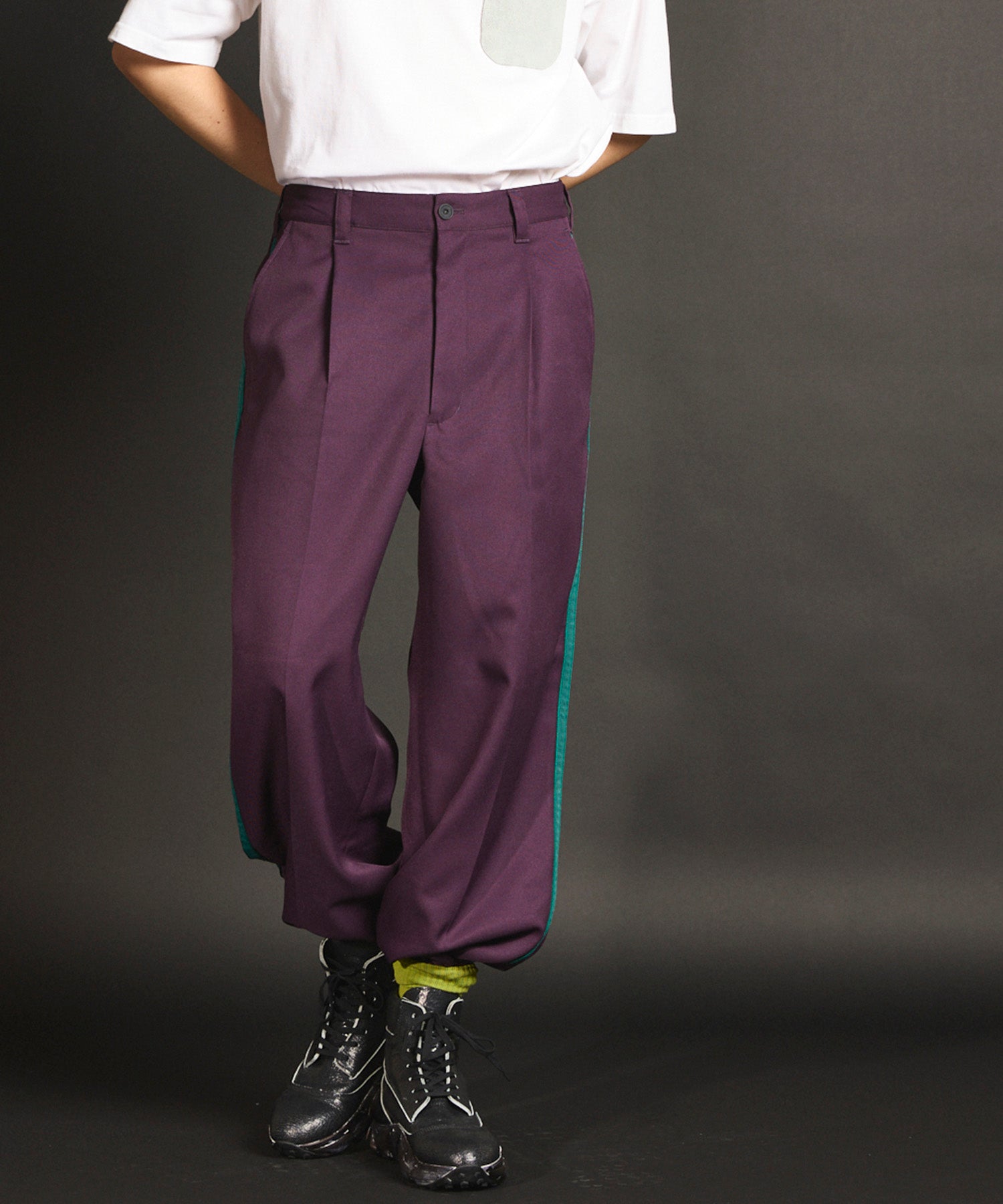 Side Line Twill Wide Pants