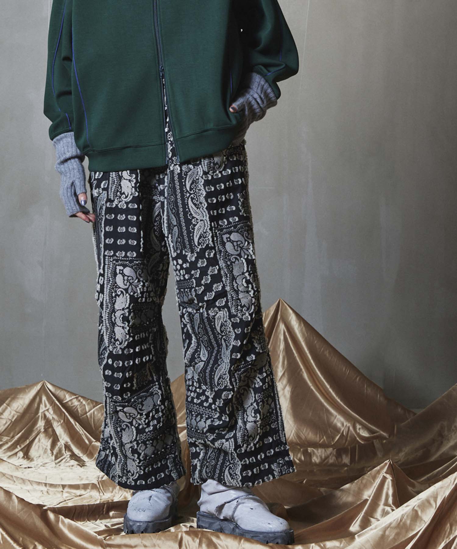 Damask Jacquard Cut Snow Wide Pants