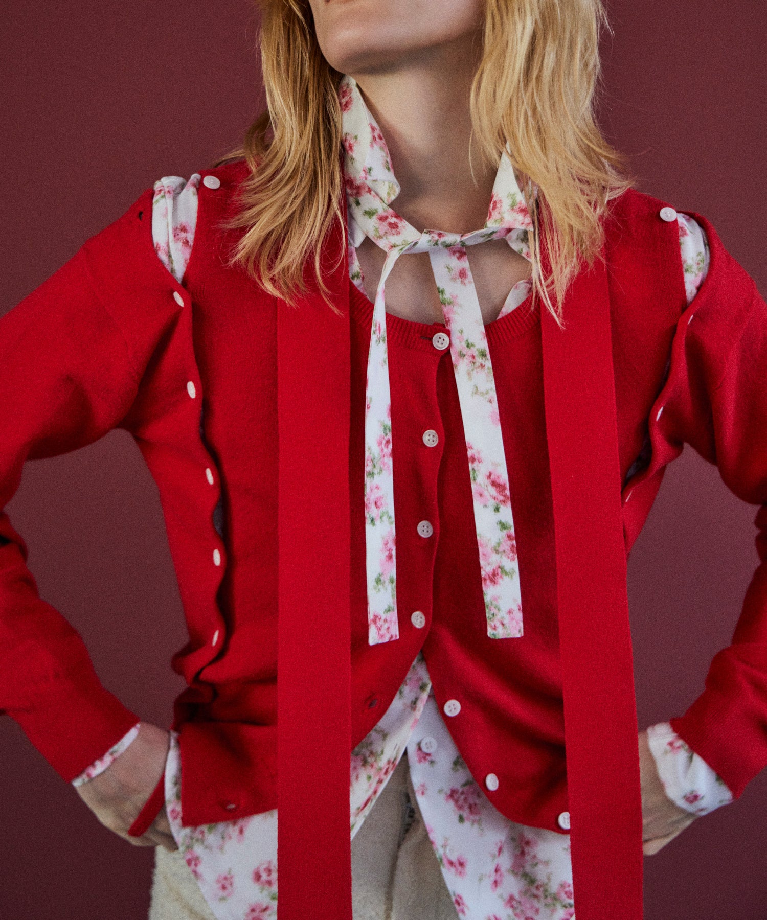 【PRE-ORDER】Bow-Tie Crew Cardigan