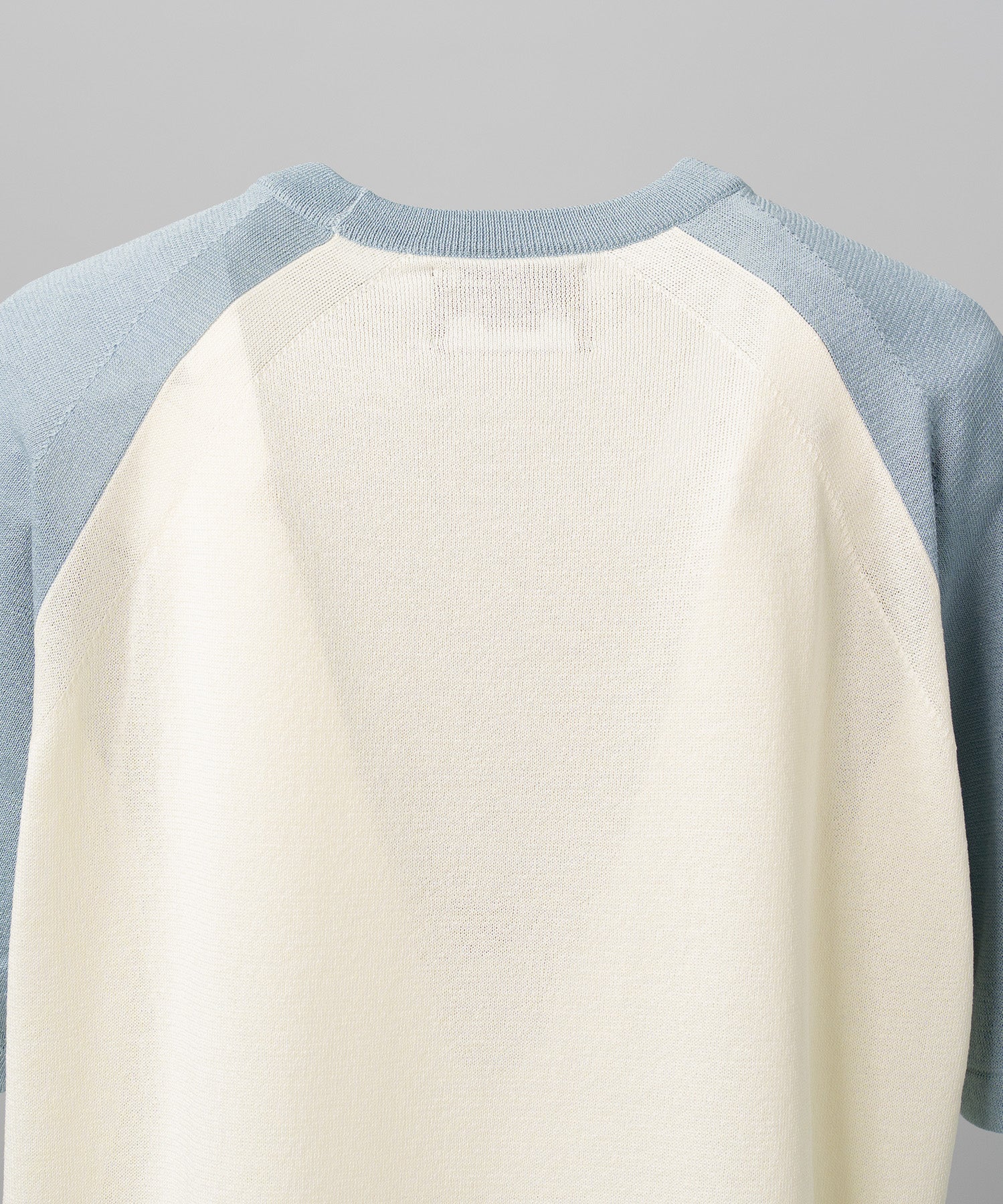 【26SS PRE-ORDER】Linen-touch Nostalgia Prime-Over Raglan Pattern Knit T-shirt