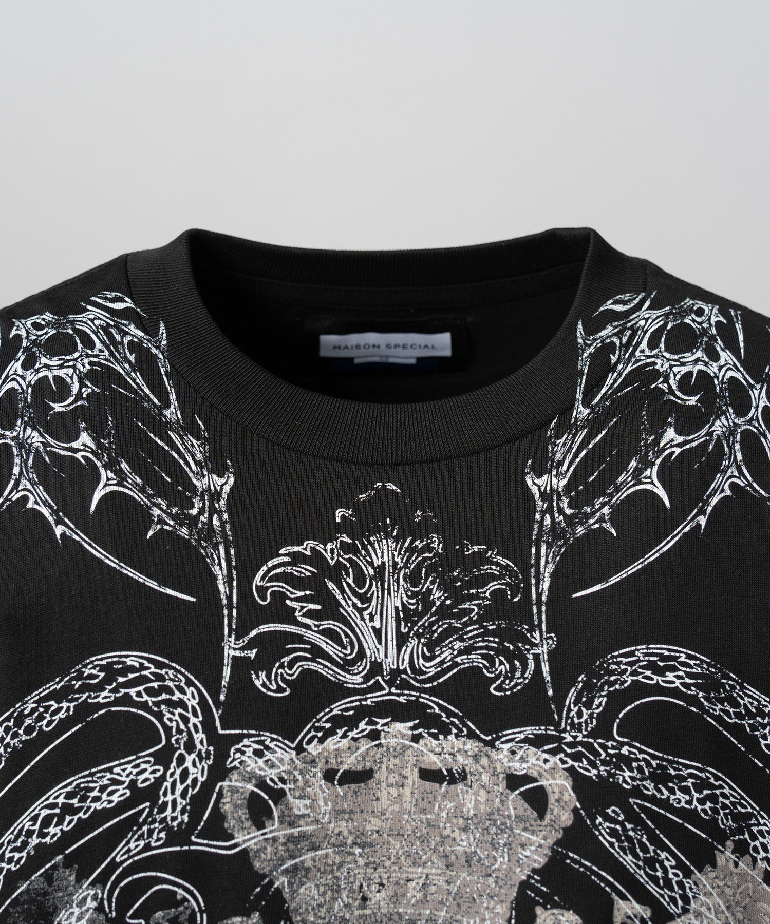 【26SS PRE-ORDER】【Hypnose Association for MAISON SPECIAL】「SNAKE」Prime-Over Crew Neck Graphic T-Shirt