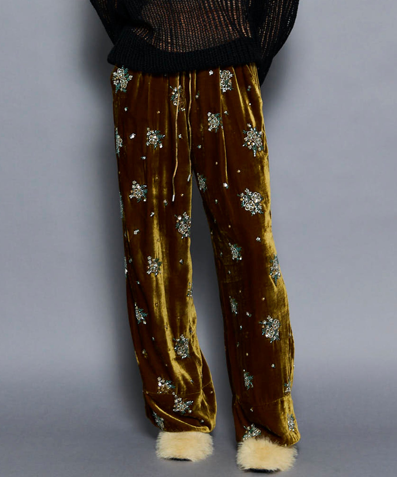 Beads Flower Embroidery Velor Pants