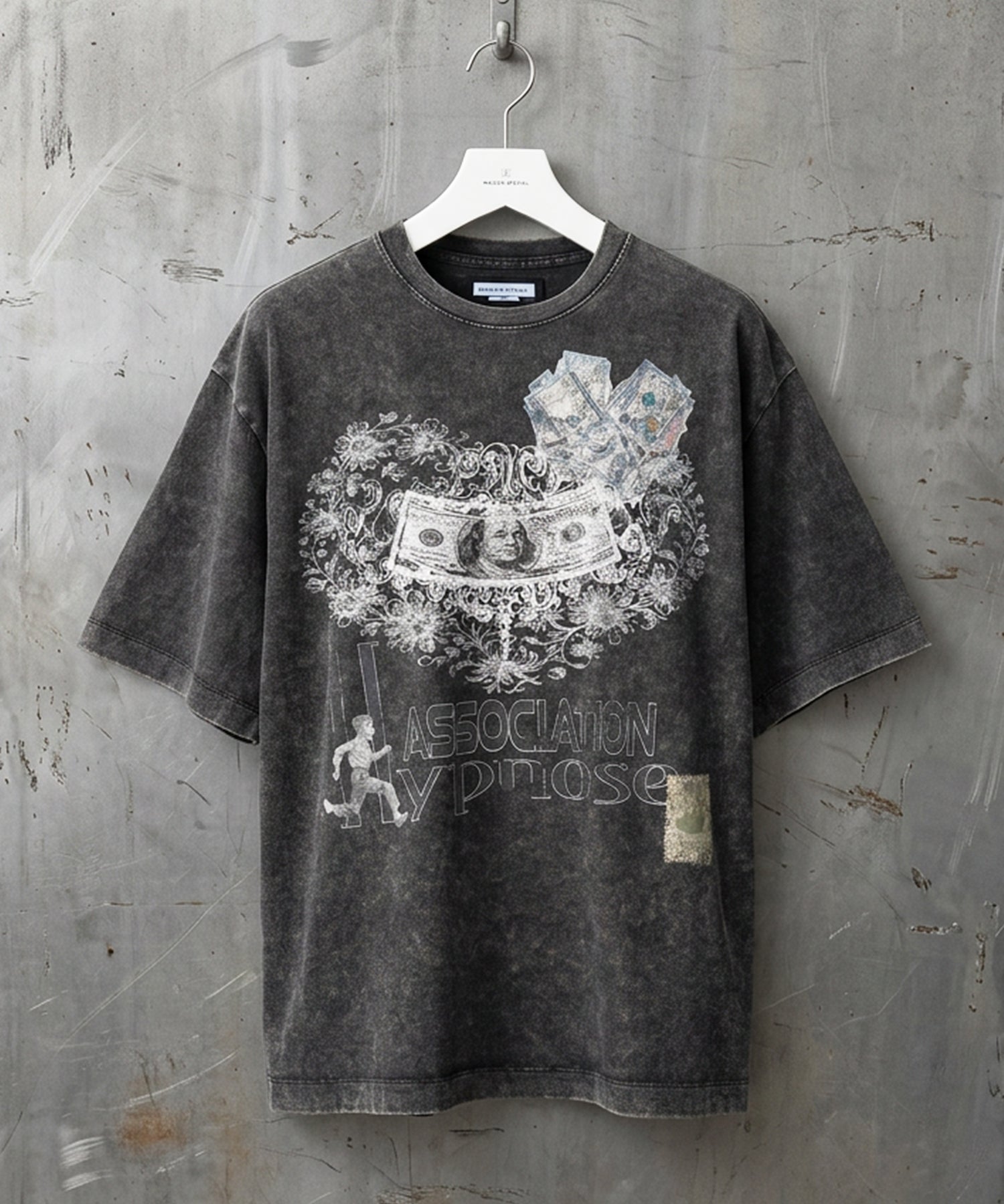 【26SS PRE-ORDER】【Hypnose Association for MAISON SPECIAL】「MONEY」Prime-Over Fade Crew Neck Graphic T-Shirt