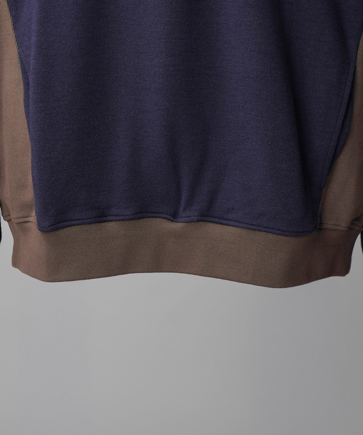 [26AW PRE-ORDER] Cotton Balfa Lace Prime Over Henley Neck Long Sleeve Knit T-shirt