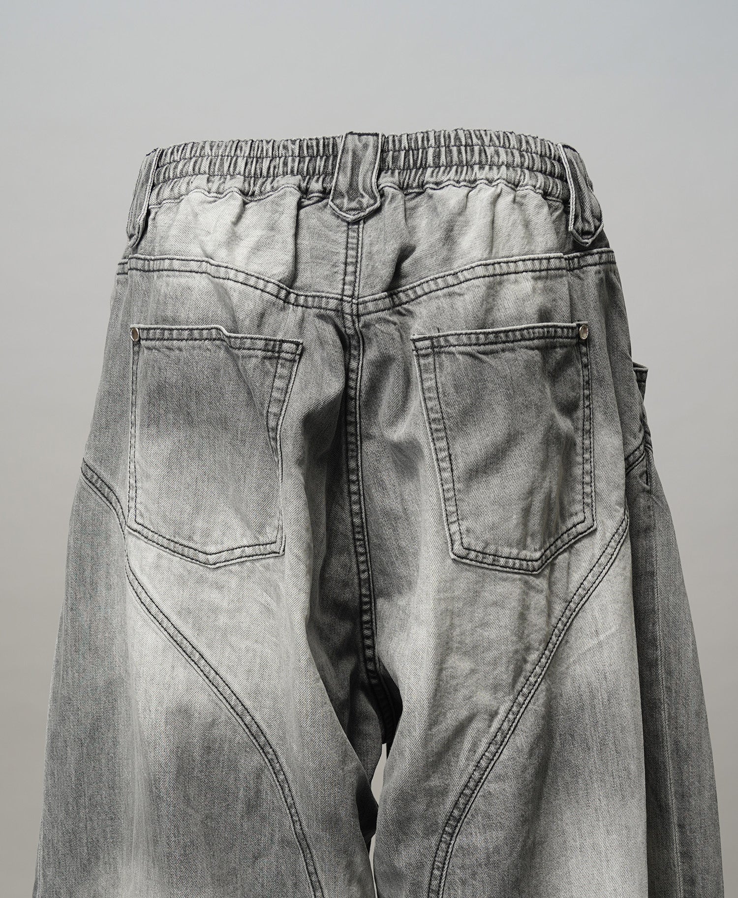 3D Cut Prime-Wide Gathered Denim Pants