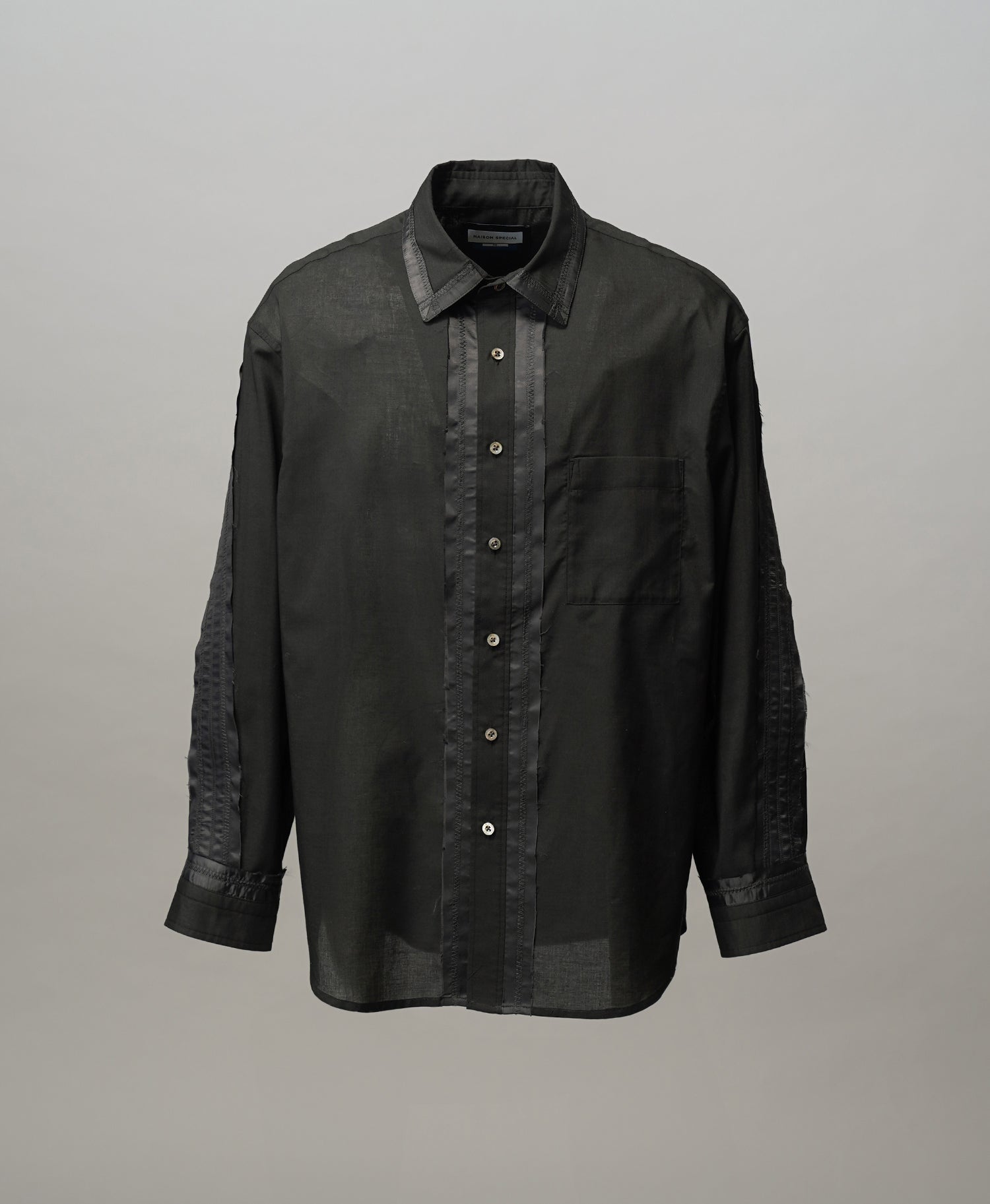 【26ss PRE-ORDER】Deep Front Neck Prime-Over Skipper Shirt