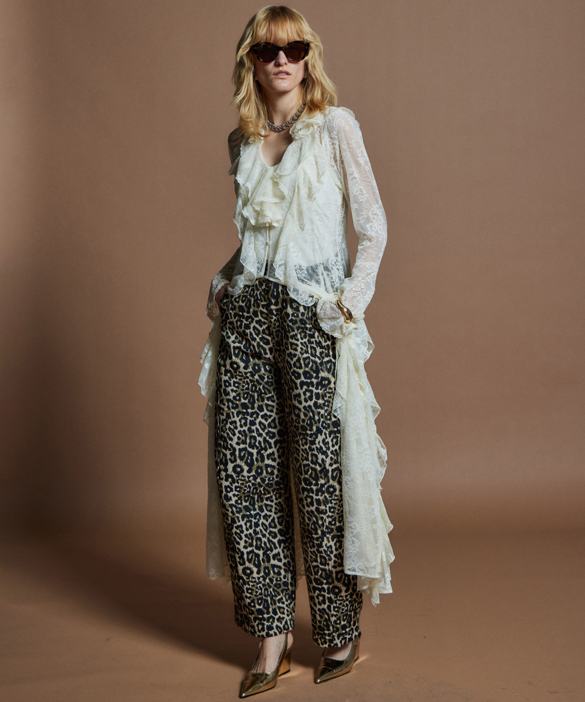 【26WINTER COLLECTION】多ruffle Lace Dress