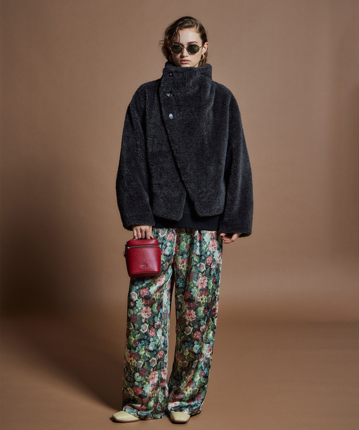 【26WINTER COLLECTION】Stand Collar Boa Coat