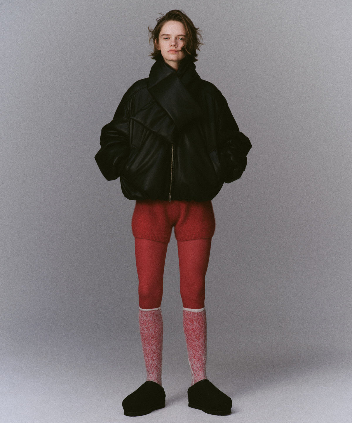 [25WINTER PRE-ORDER] Leather Puffer Jacket With Muffler