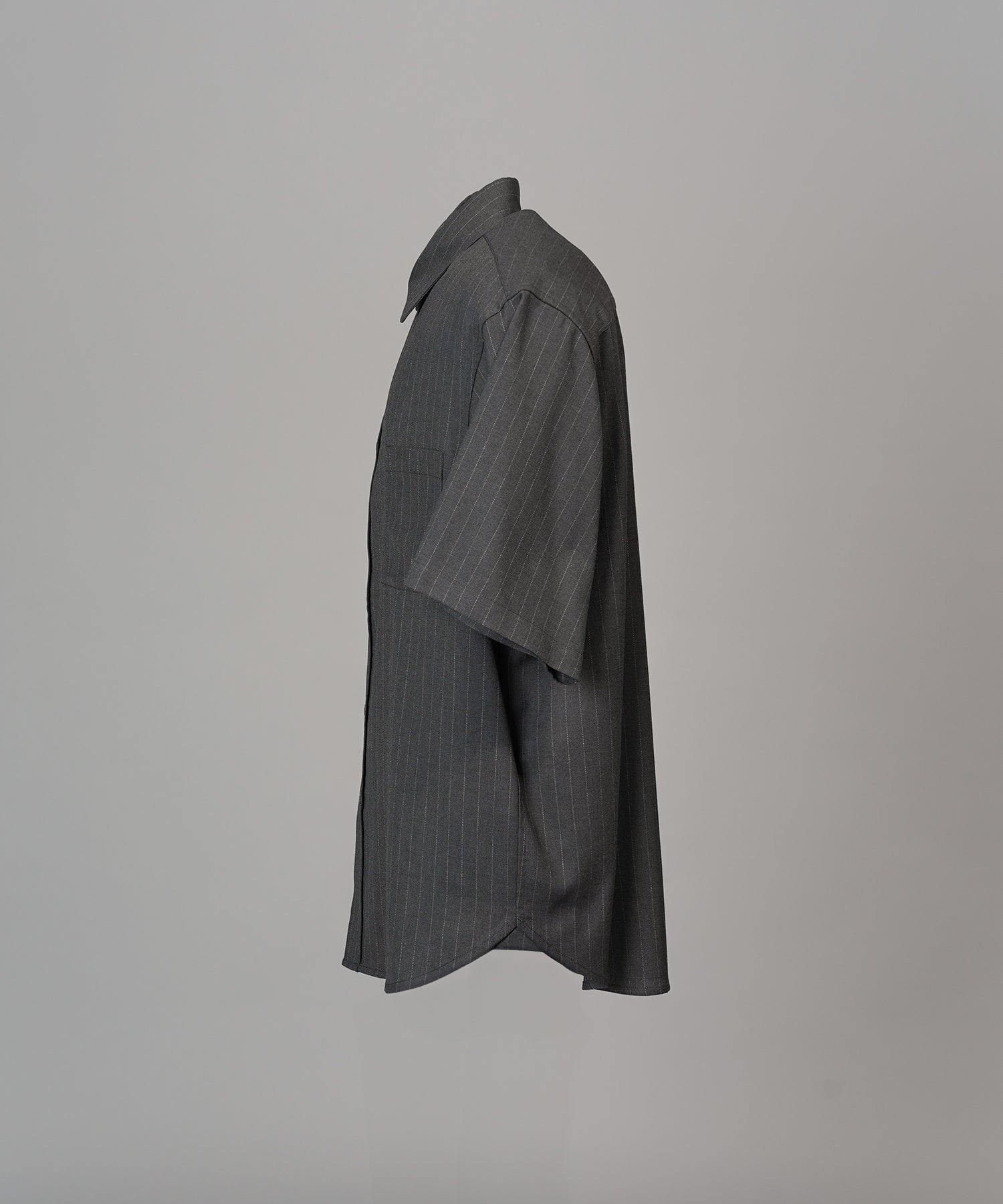 [26SS PRE-ORDER] Airy Striped Gabardine Prime-Over Short-sleeved Shirt