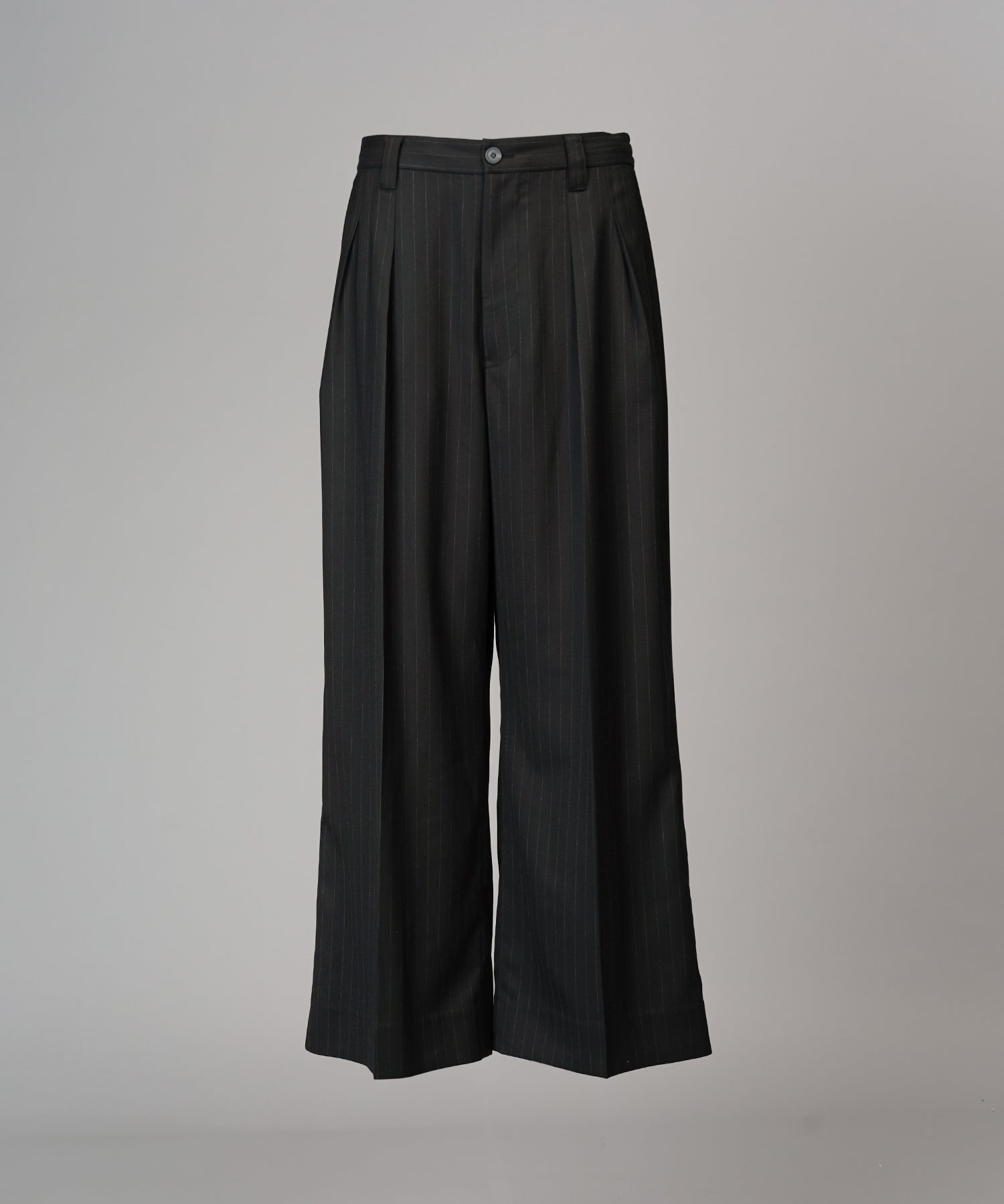 [26SS PRE-ORDER] Airy Striped Gabardine Prime-Wide Two-tuck Pants
