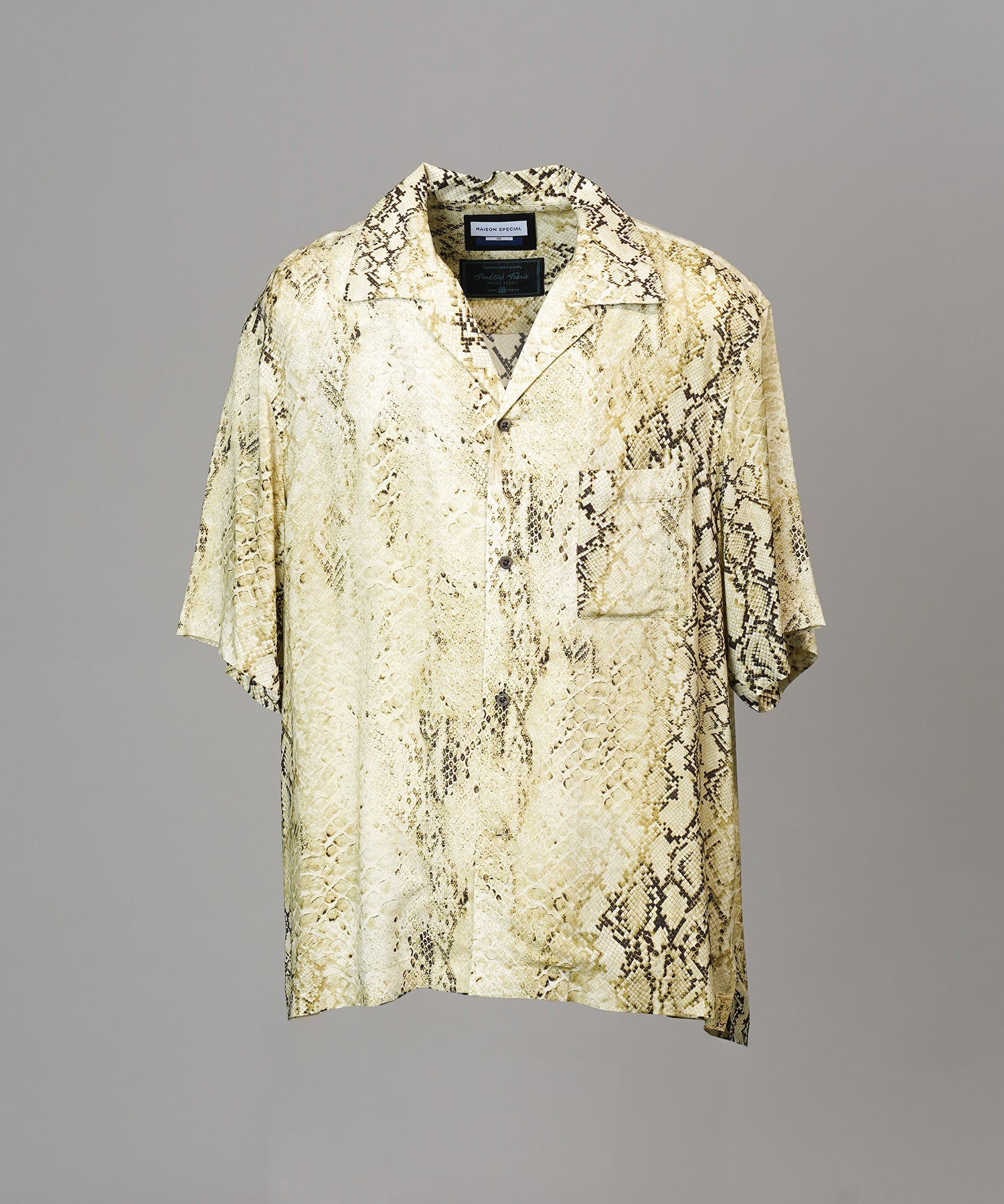 Italian Dead Stock Fabric Prime-Over Open Collar Various Patterns Short Sleeve Shirt