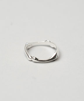 【26SS PRE-ORDER】F-hole Motif Two-Link Ring
