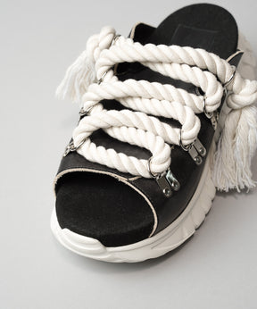 【SPECIAL SHOES FACTORY COLLABORATION】Plain Toe With Open Lacing Flat Slip-ons