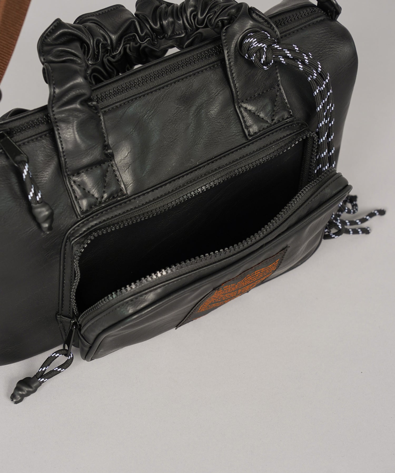 【26SS PRE-ORDER】【THEATRE PRODUCTS】Collaboration Multiway Vegan Leather Baguette Bag