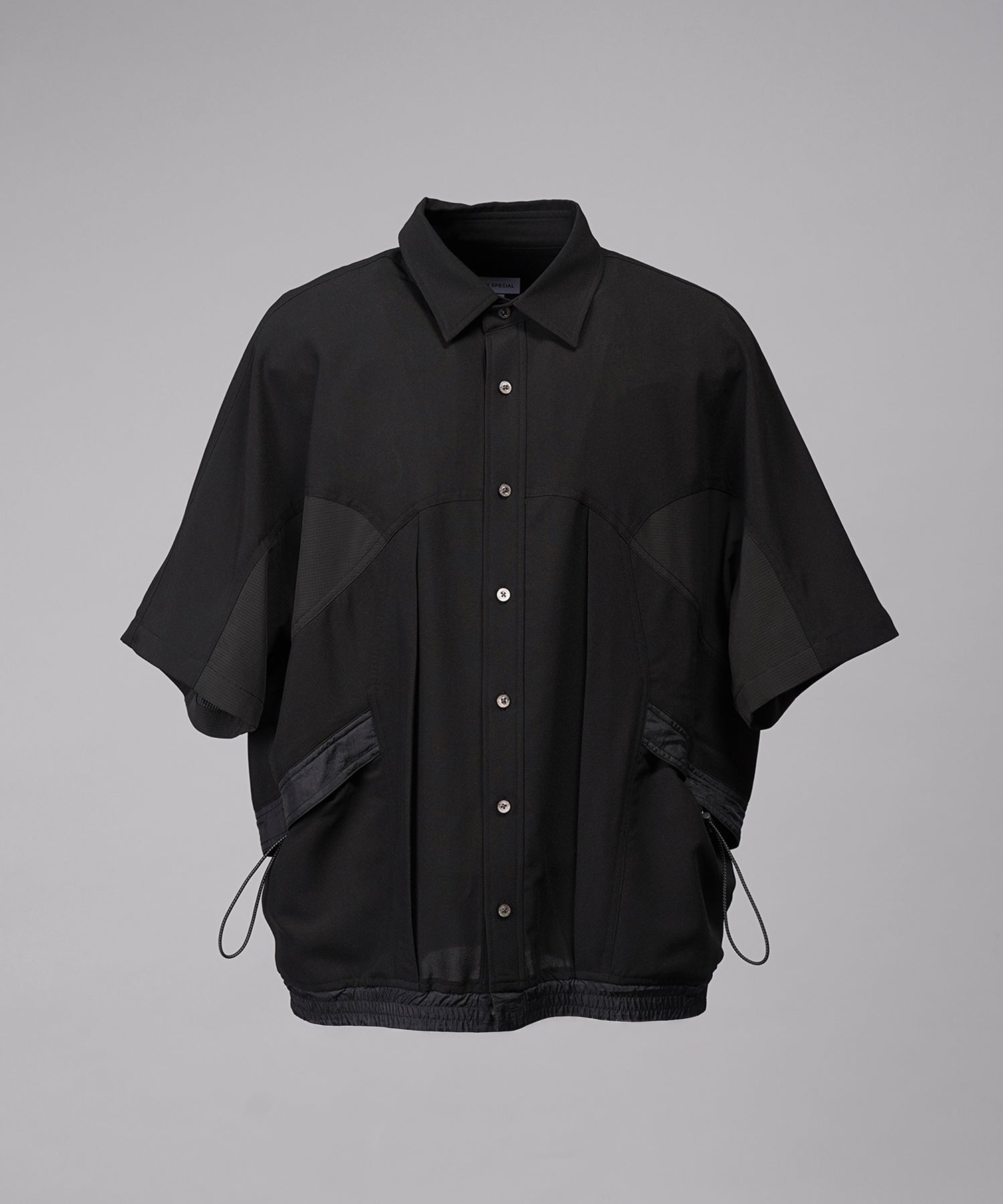 26SS PRE-ORDER】3D Sporty Switching Prime-Over Short-sleeved Shirt