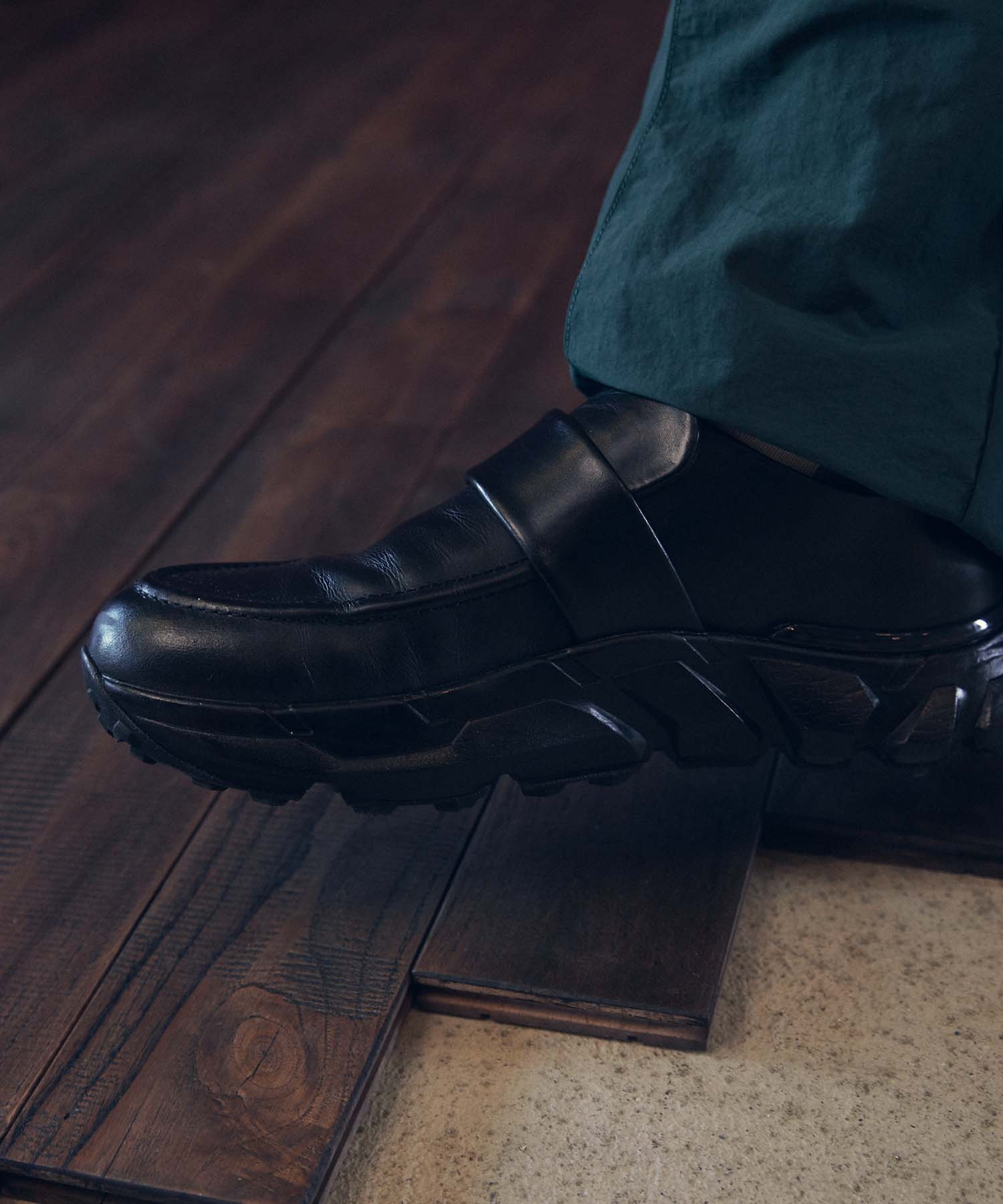 【23AW PRE-ORDER】【SPECIAL SHOES FACTORY COLLABORATION】Vibram Sole Loafer Made In TOKYO