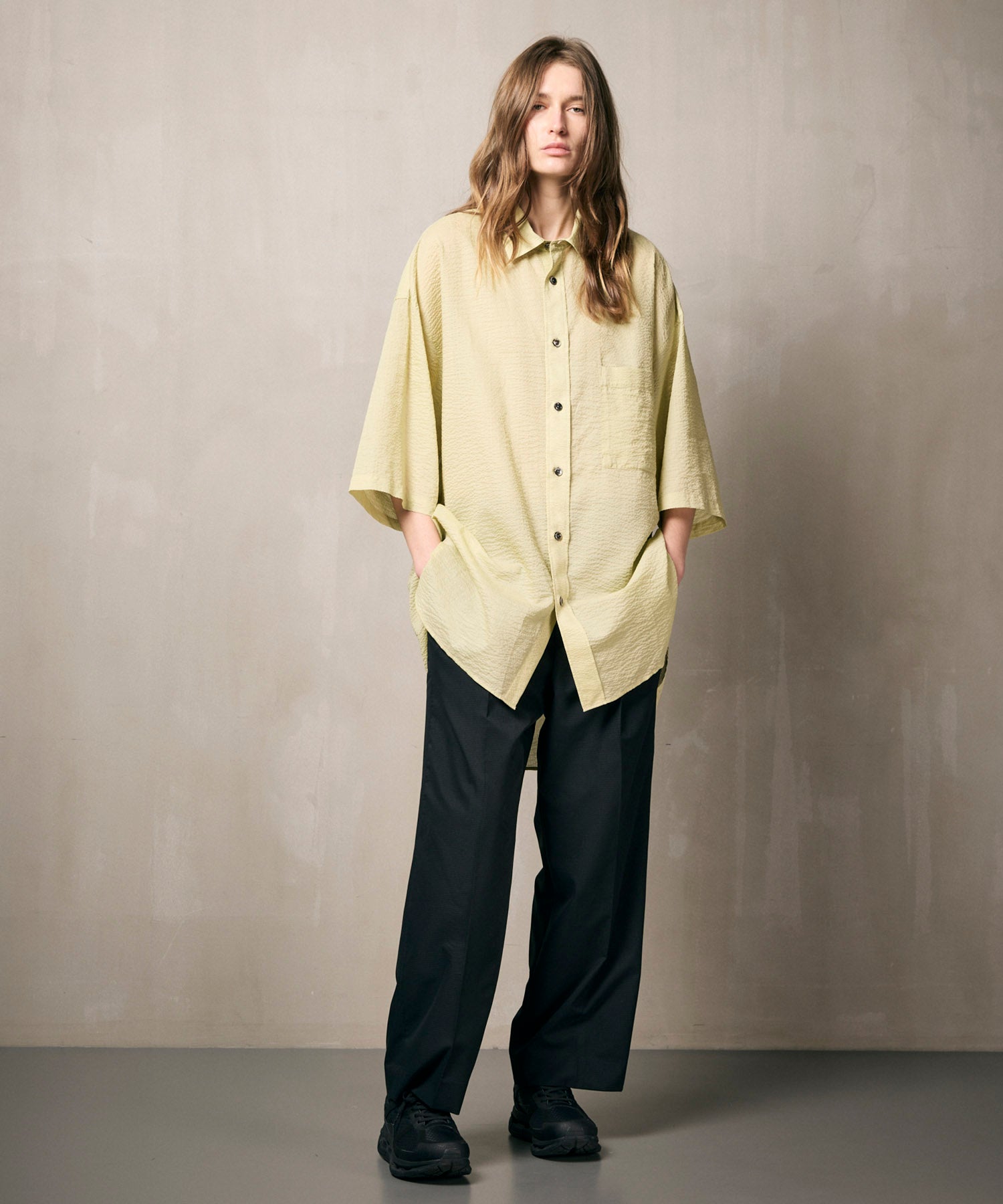 【LIMITED EDITION】One-Tuck Wide Pants