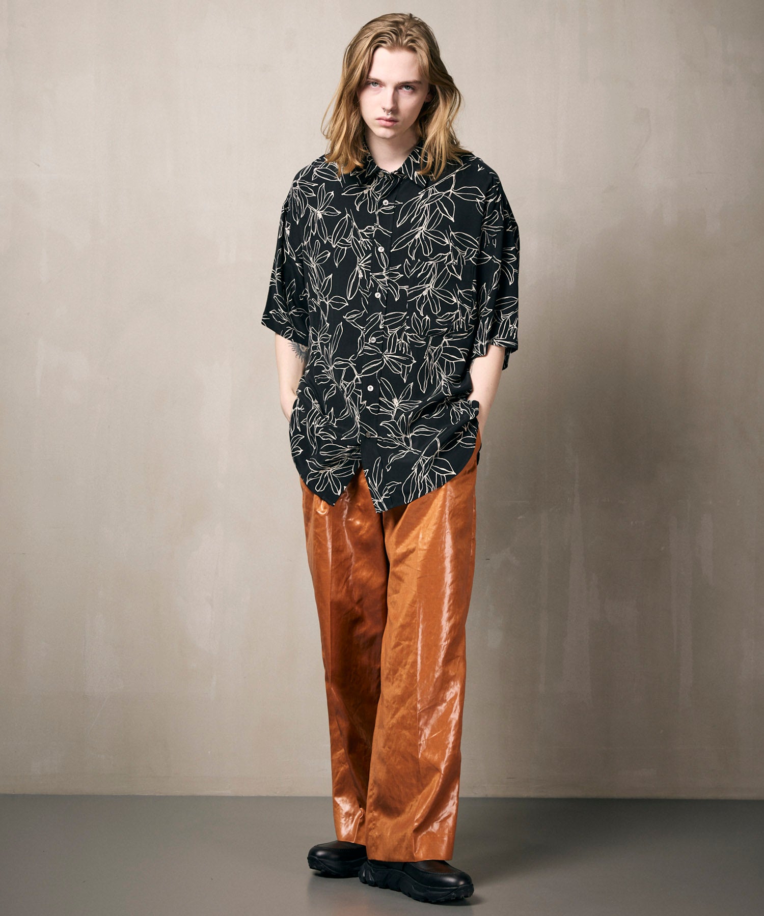 【LIMITED EDITION】One-Tuck Wide Pants