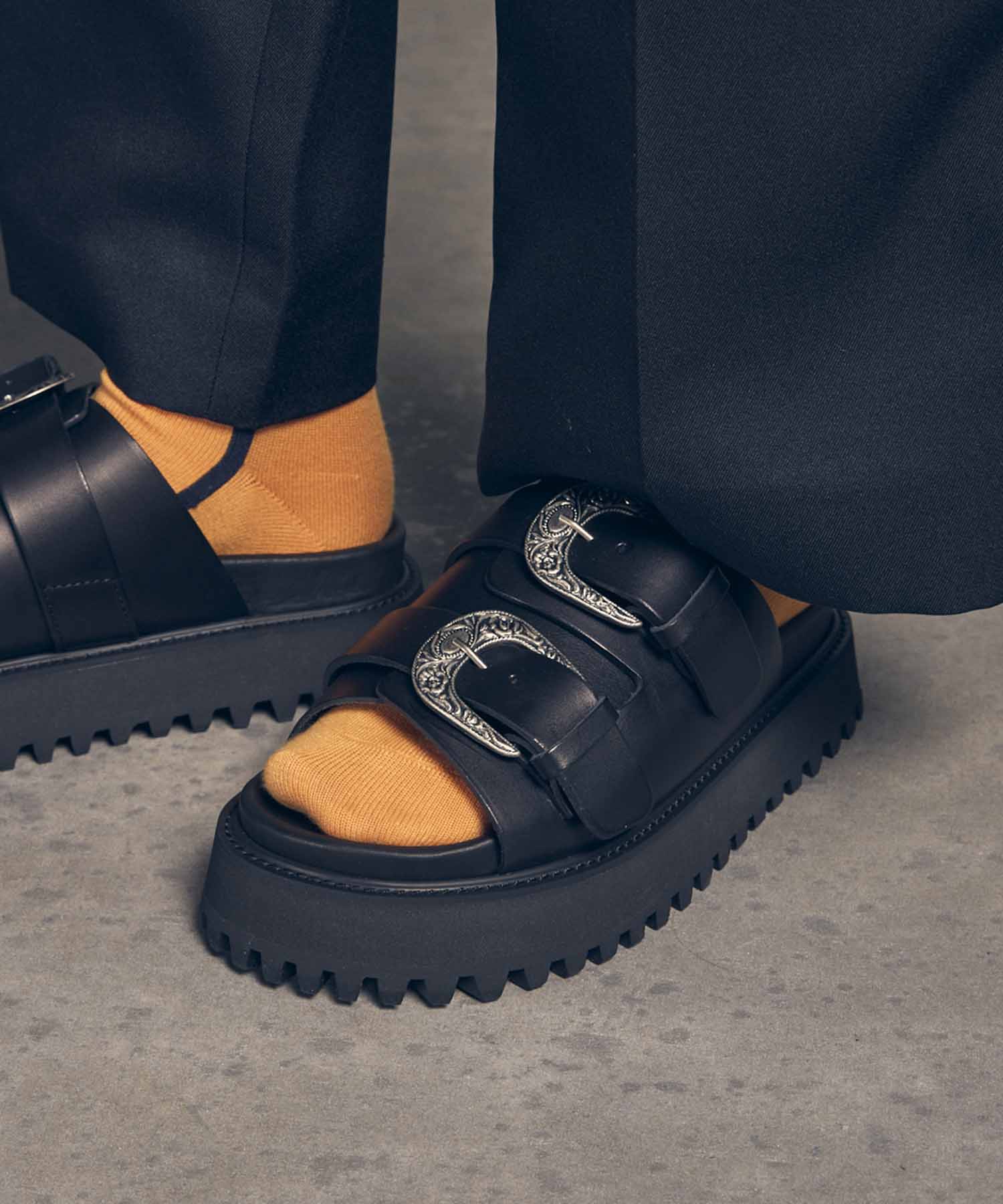 【SALE】【SPECIAL SHOES FACTORY COLLABORATION】Italian Vibram Sole Double Monk  Buckle Sandal Made In TOKYO