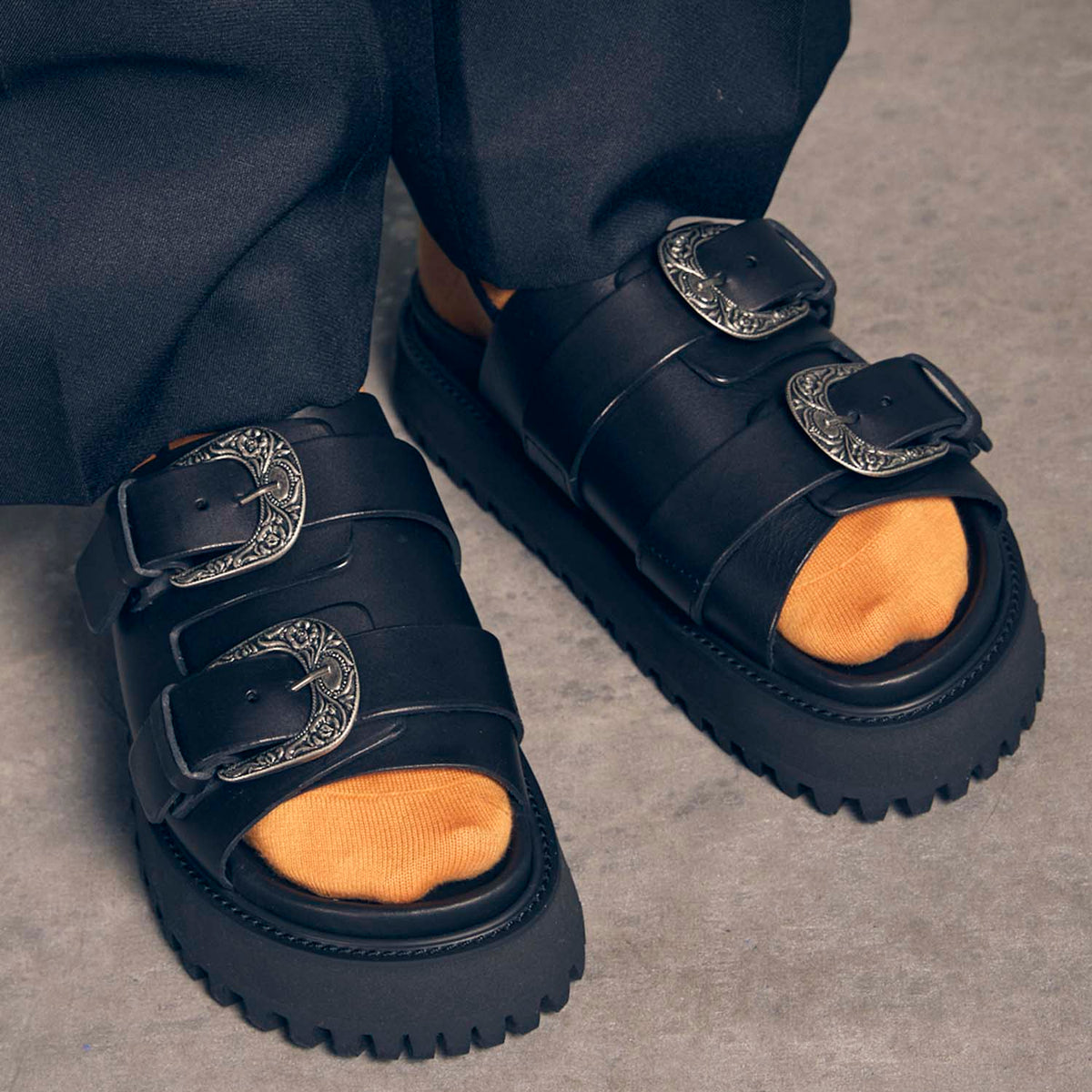 【SPECIAL SHOES FACTORY COLLABORATION】Italian Vibram Sole Double Monk Buckle  Sandal Made In TOKYO