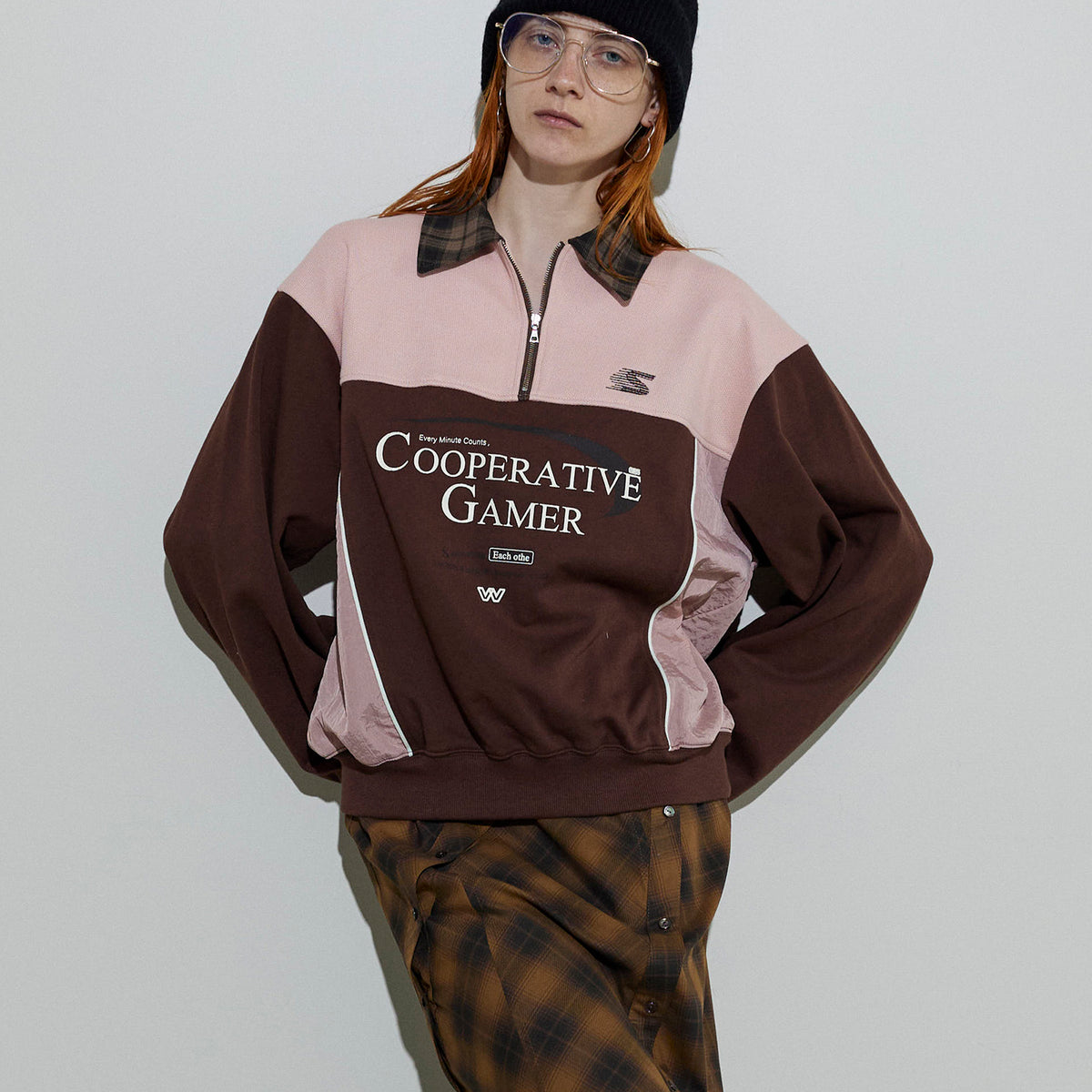 24AUTUMN PRE-ORDER】Company Print Half Zip Sweatshirt