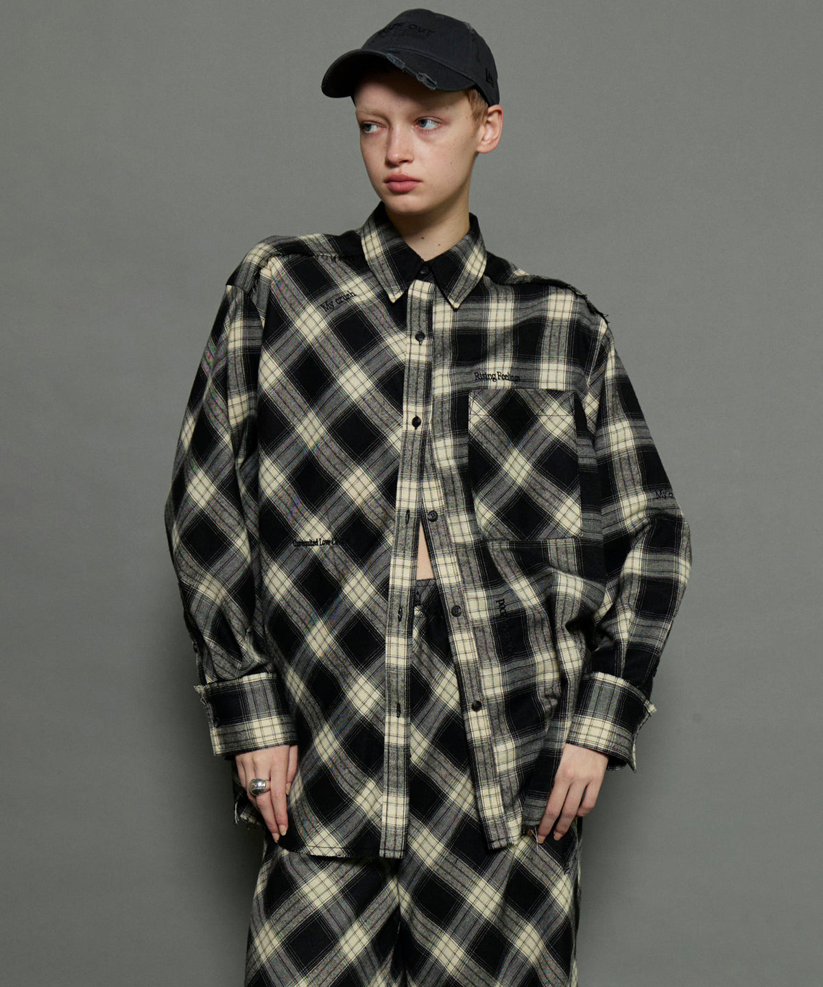 [24Autumn Pre-Order] Random Checkered Oversized Shirt