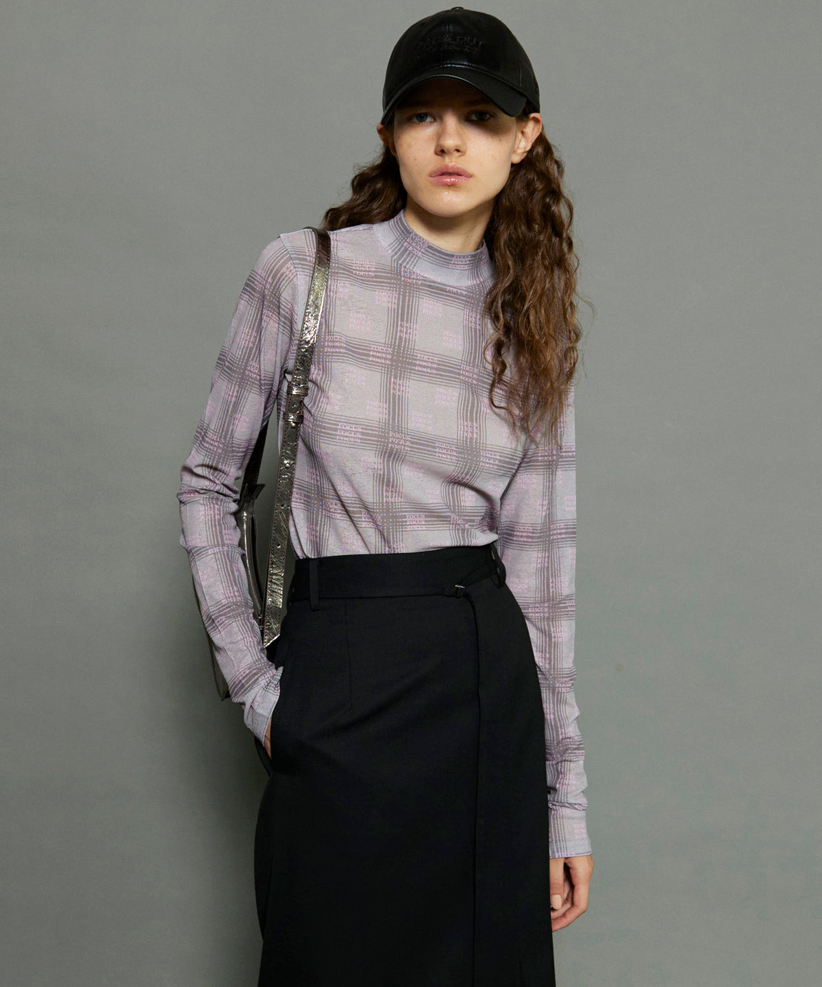 FOCUS Checkered Turtleneck Tops