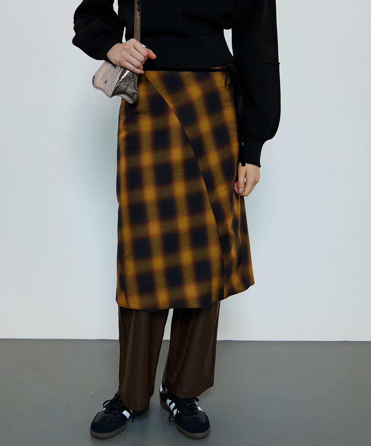 CHECKERED BIAS SEAM MIDI SKIRT