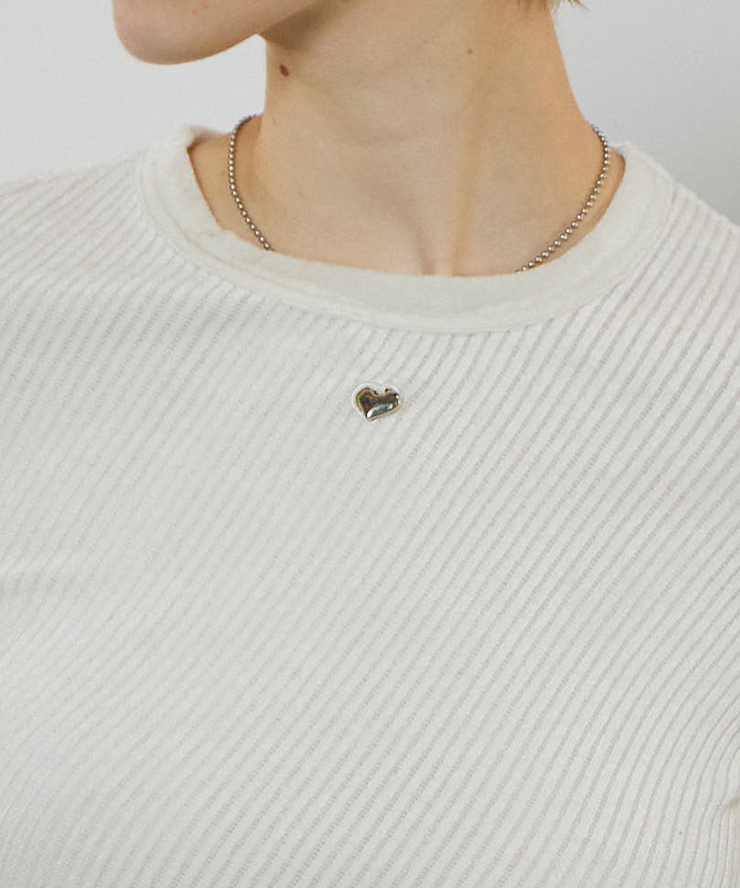 【24AUTUMN PRE-ORDER】With Heart Necklace Velor Tops