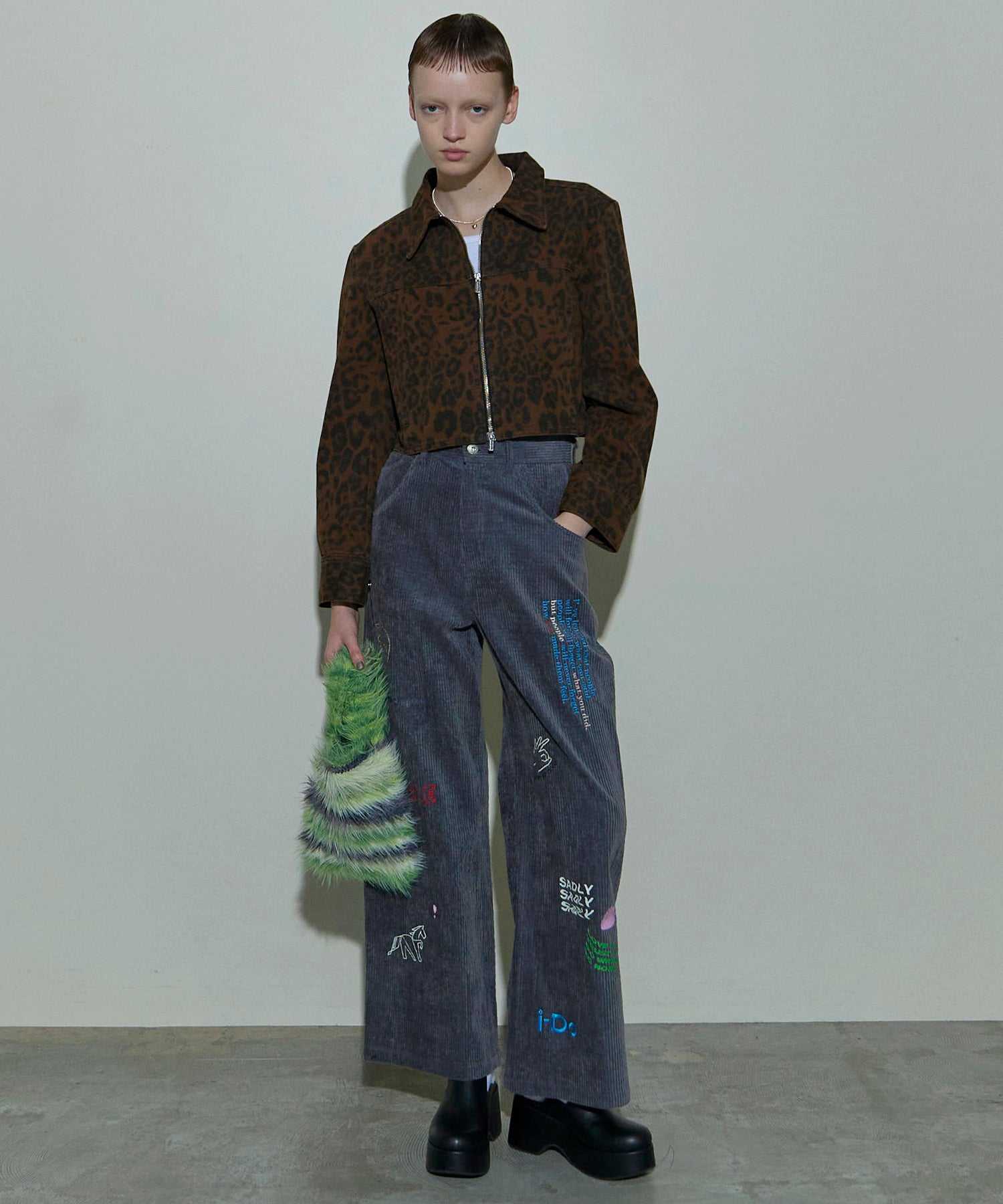 [24Autumn PRE-ORDER] CORDUROY EARLY ROMANCE GRAPHIC PANTS