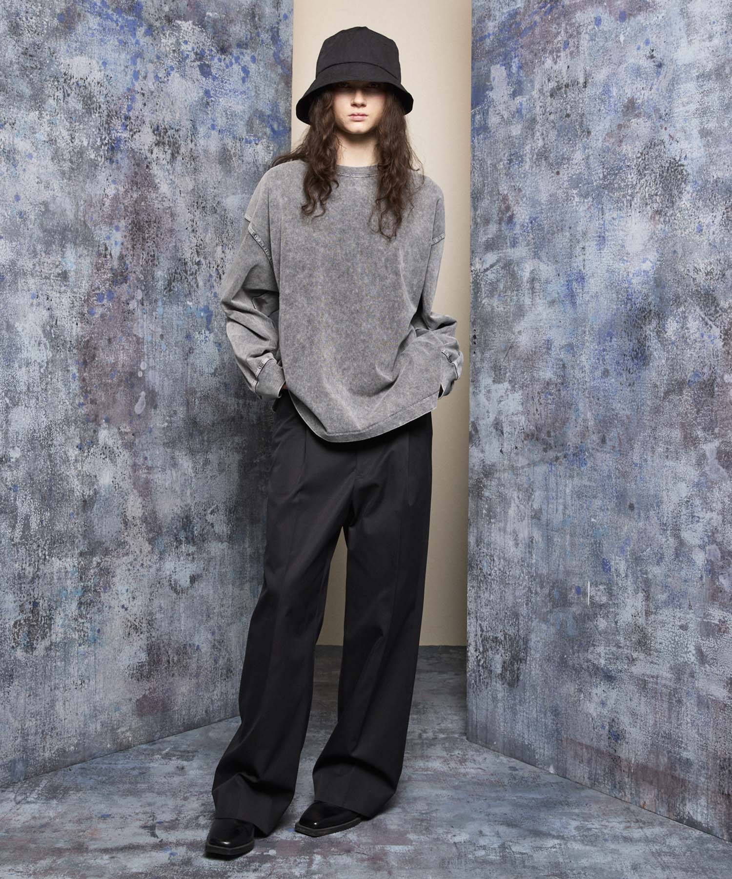 120/2/2/2/2/2/SUVIN COTTON GABARDINE PRIME-WIDE ONE TUCK PANTS