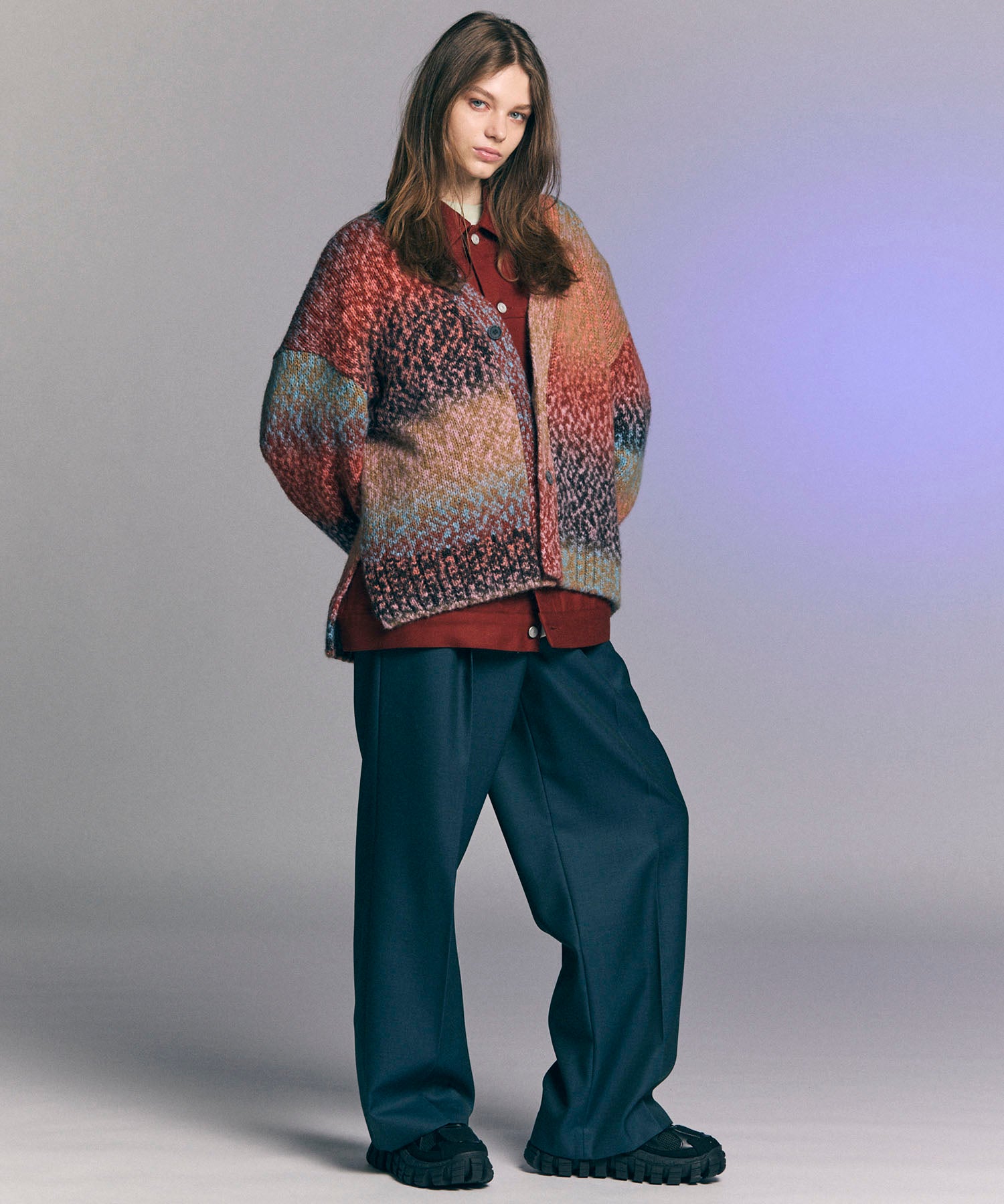 [24AW Pre-Order] Pinori Long Space-Dye Gradation Prime-Over V-Neck Knit Cardigan