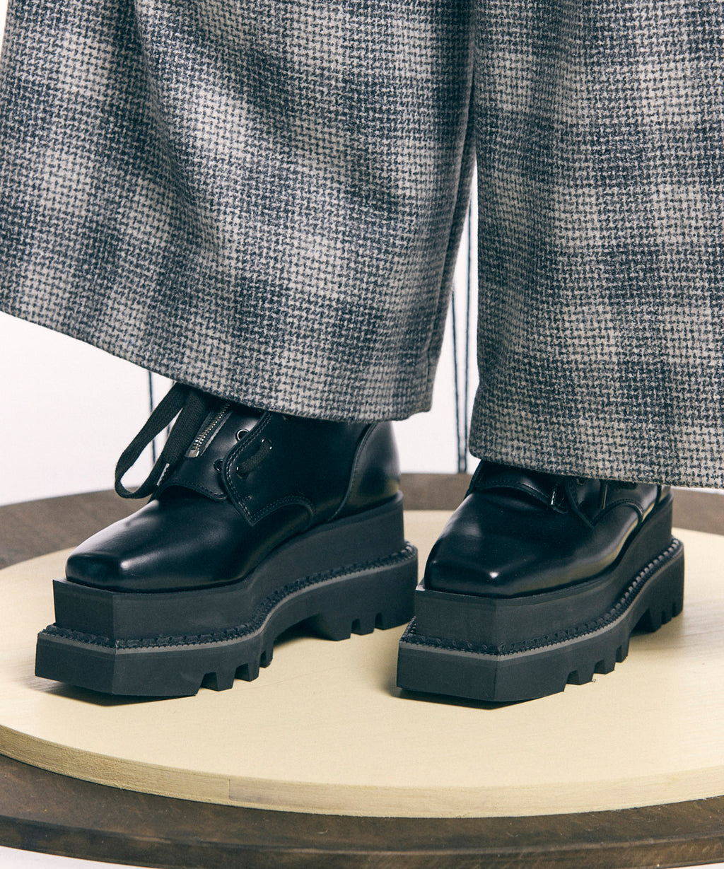SPECIAL SHOES FACTORY コラボ】イタリアンVibramスクエアソール 